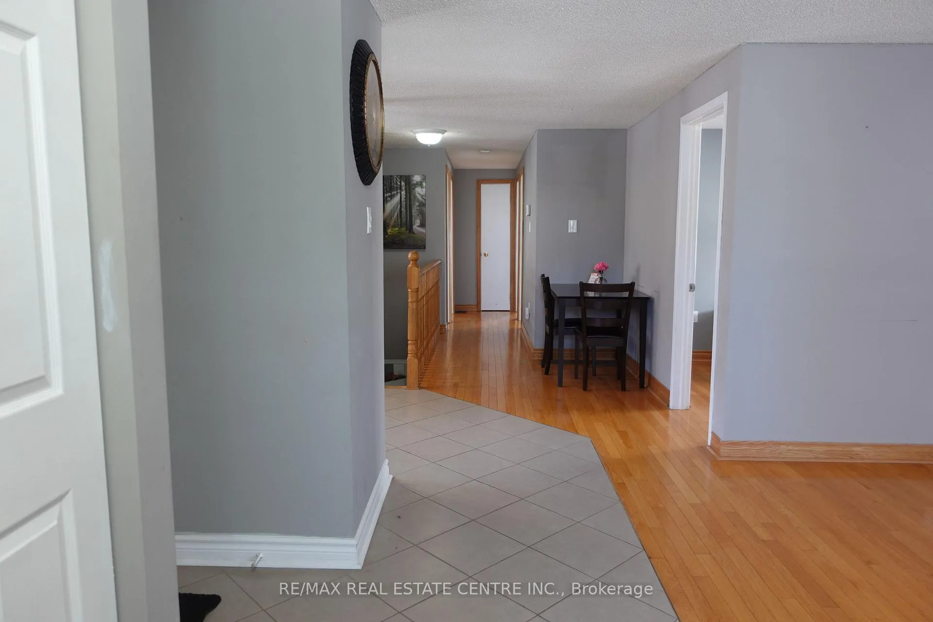 Photo 4 of 21 Maitland Drive, Barrie, Grove East — HOMEH