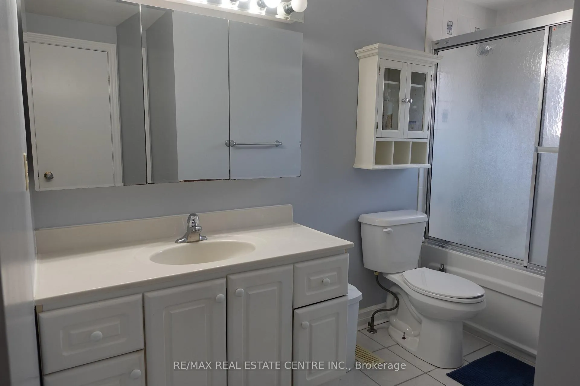 Photo 18 of 21 Maitland Drive, Barrie, Grove East — HOMEH