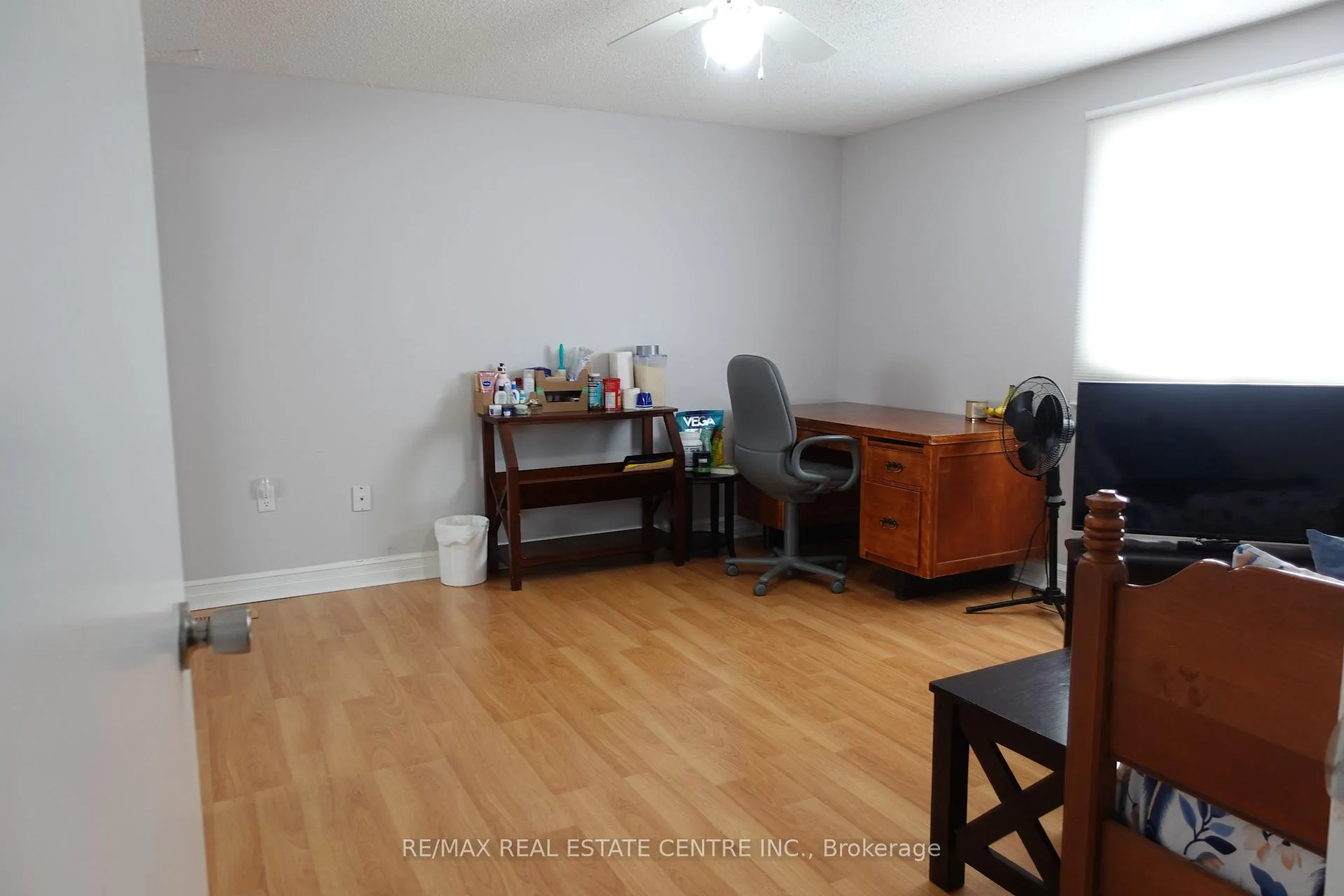 Photo 21 of 21 Maitland Drive, Barrie, Grove East — HOMEH