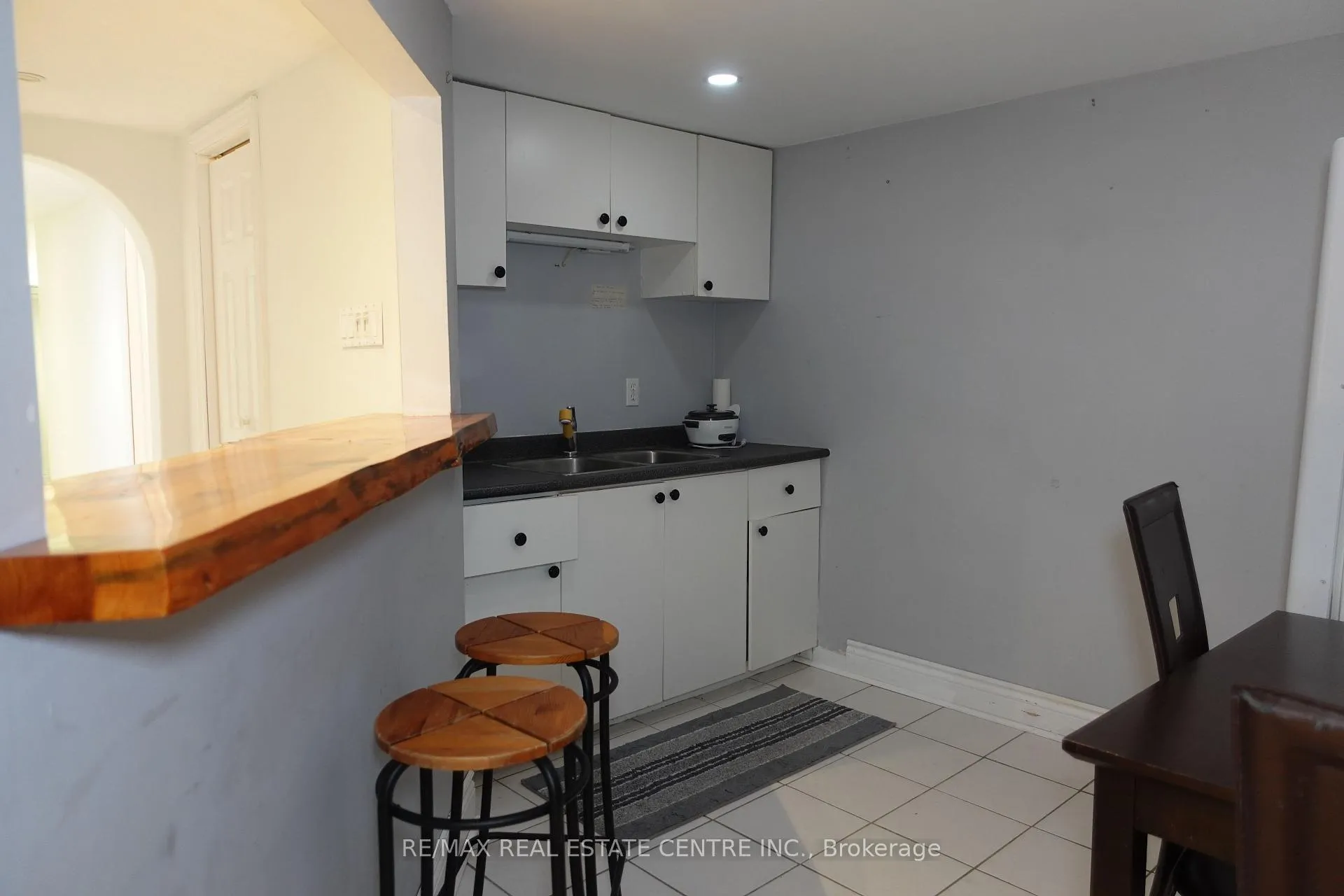 Photo 29 of 21 Maitland Drive, Barrie, Grove East — HOMEH