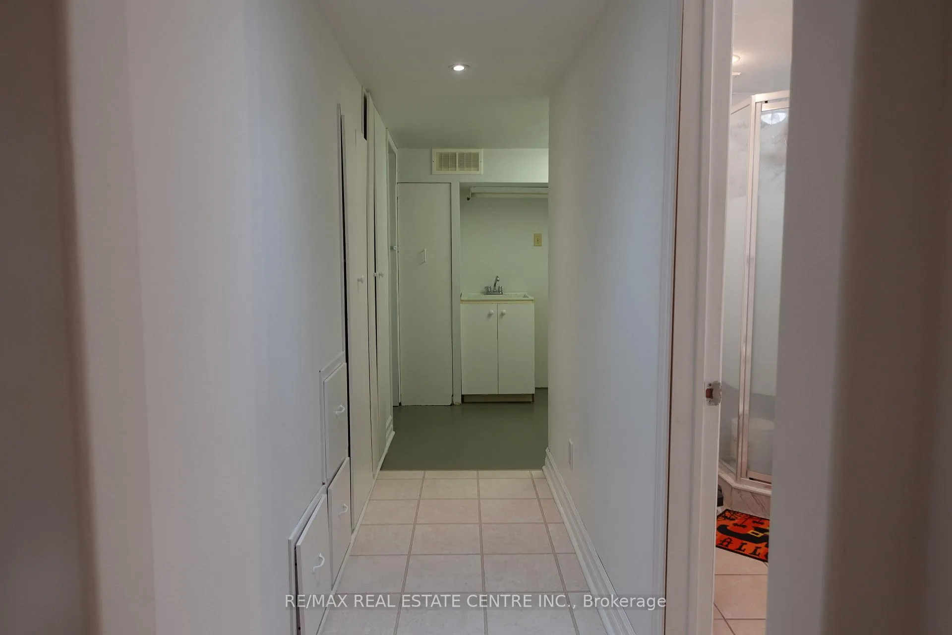 Photo 34 of 21 Maitland Drive, Barrie, Grove East — HOMEH