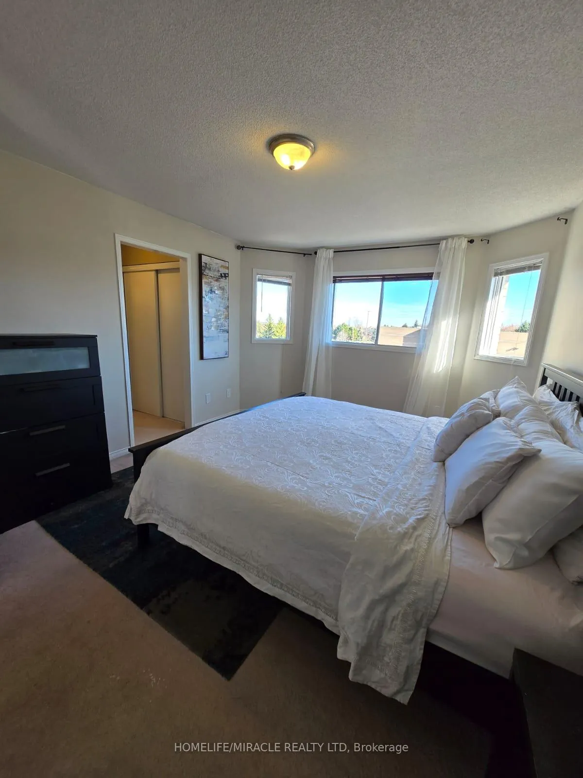 Photo 23 of 29 Nicholson Drive, Barrie, Ardagh — HOMEH
