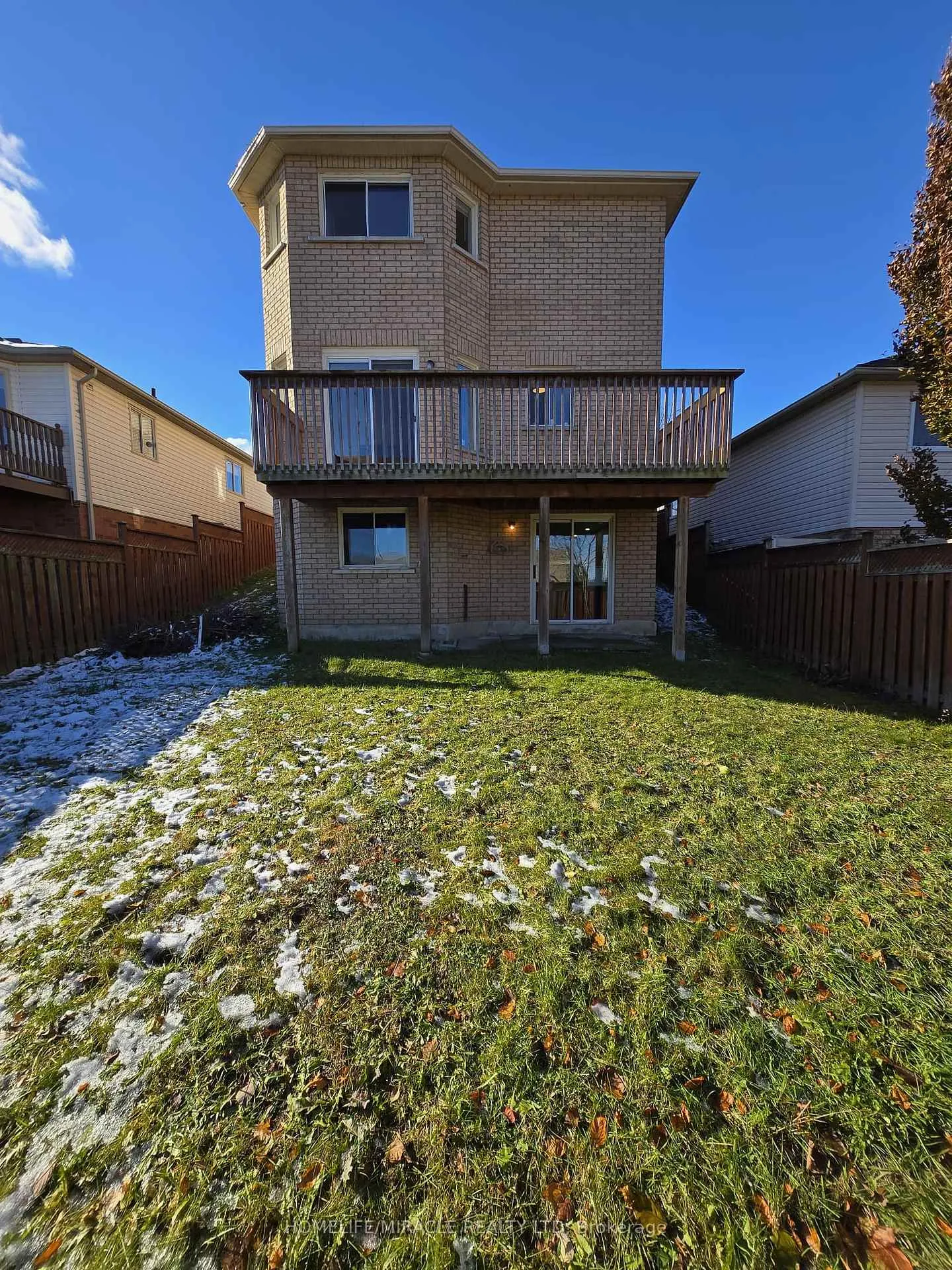 Photo 41 of 29 Nicholson Drive, Barrie, Ardagh — HOMEH