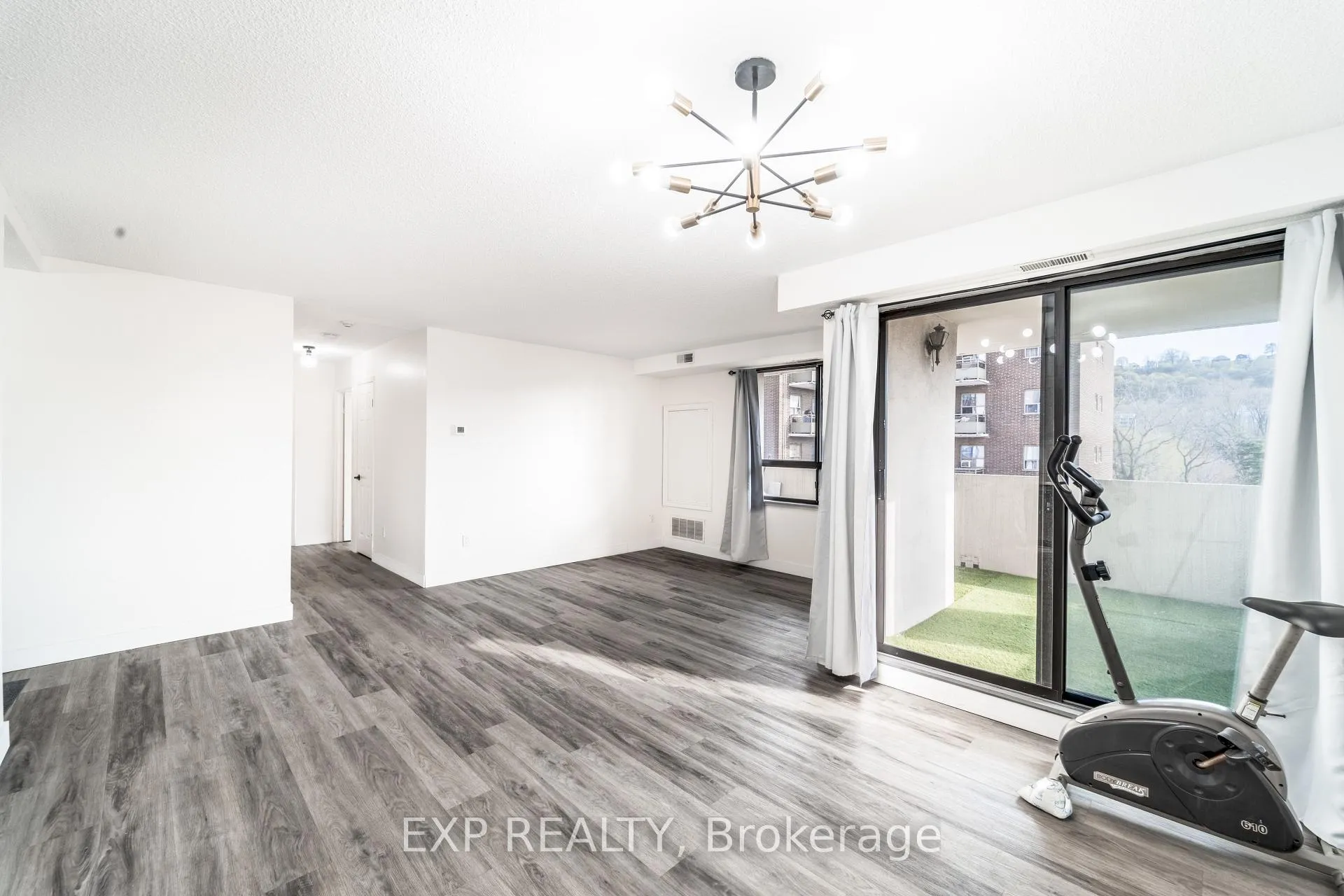 Photo 9 of Unit 601, 432 Main Street E, Hamilton, Stinson — HOMEH