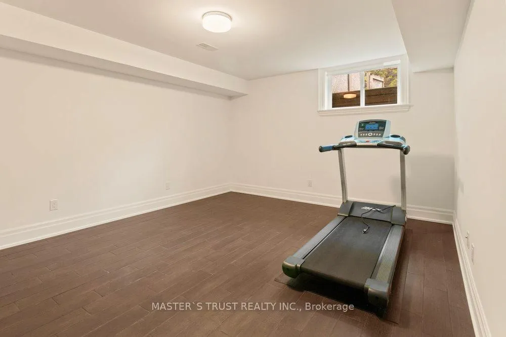 Photo 34 of 28 Forest Ridge Drive, Toronto, Forest Hill North — HOMEH