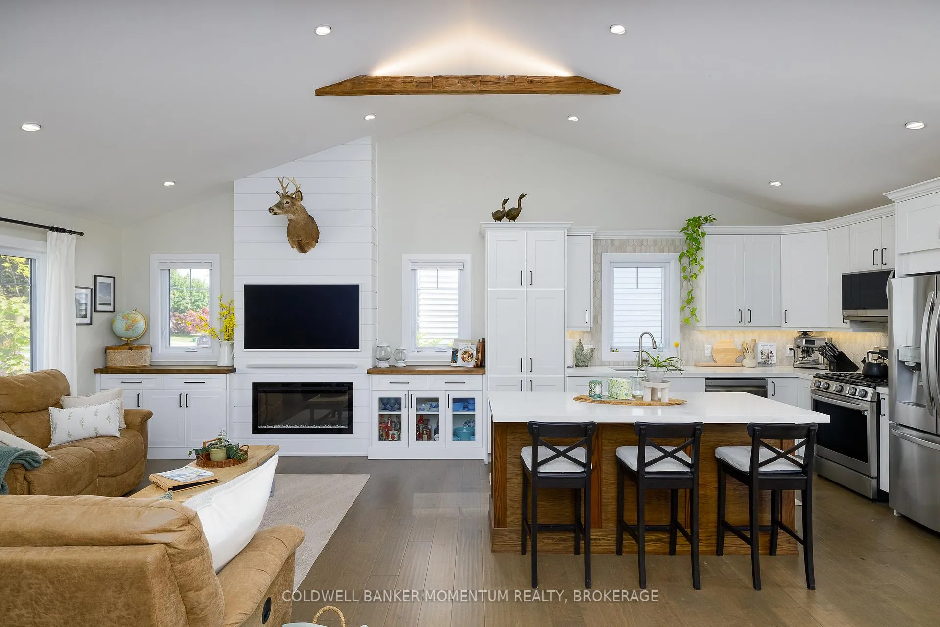 Photo 13 of 4155 Mountain Street, Lincoln, Beamsville — HOMEH