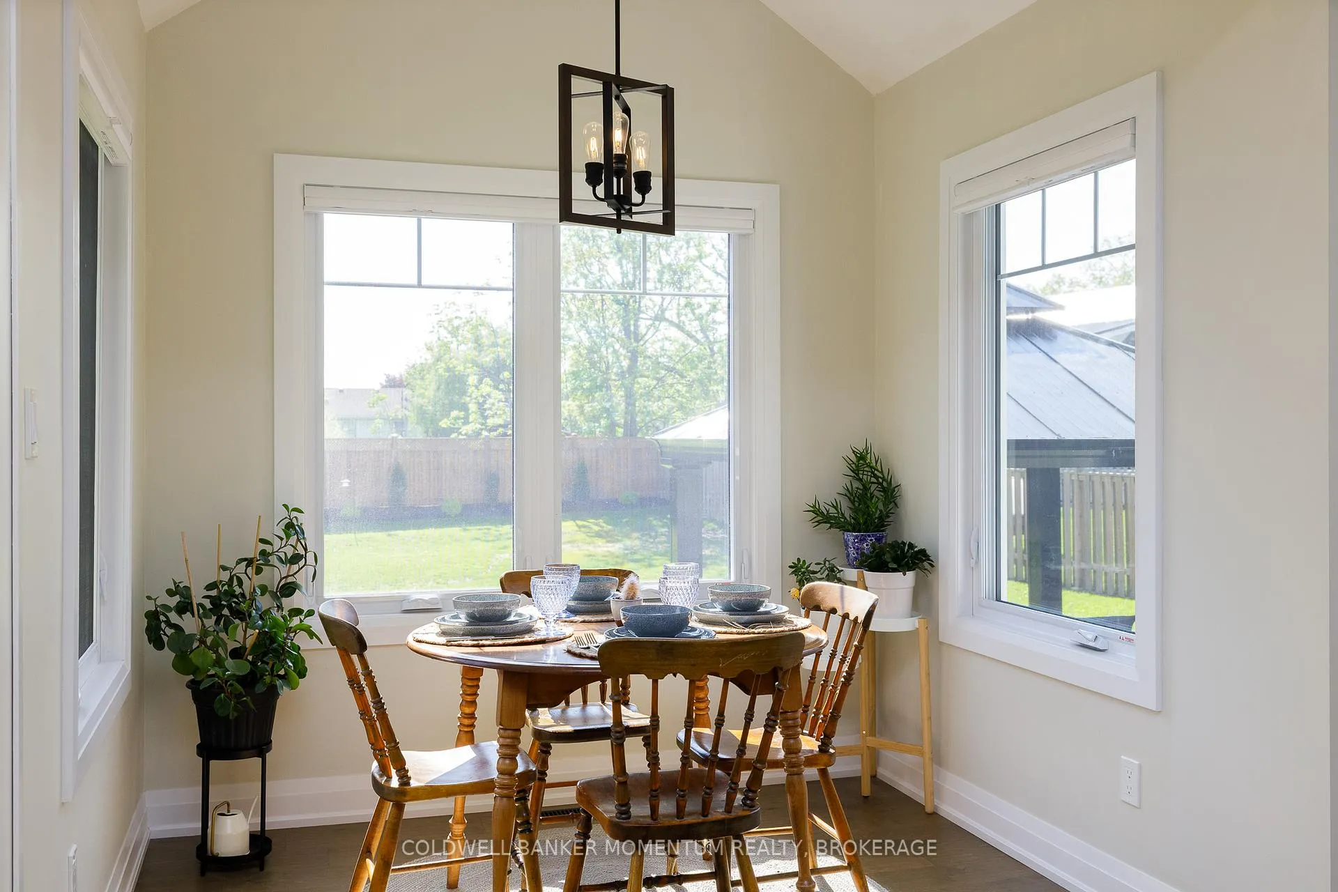 Photo 14 of 4155 Mountain Street, Lincoln, Beamsville — HOMEH