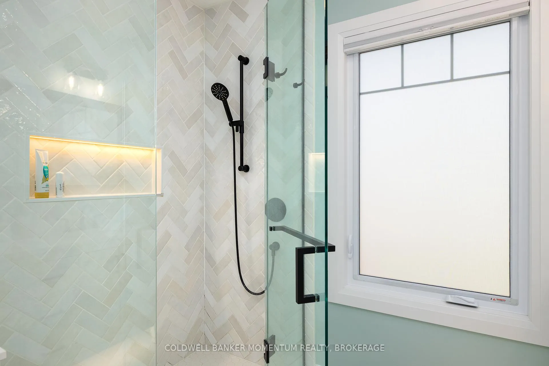 Photo 20 of 4155 Mountain Street, Lincoln, Beamsville — HOMEH