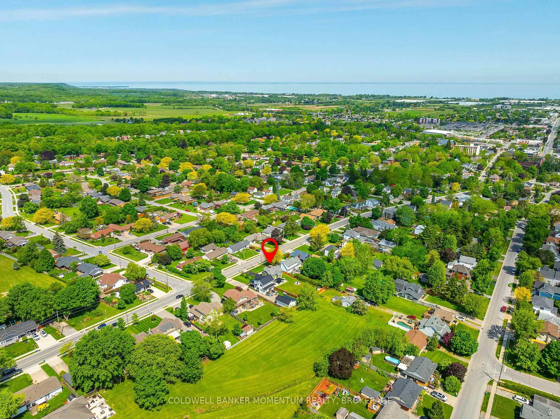 Photo 37 of 4155 Mountain Street, Lincoln, Beamsville — HOMEH