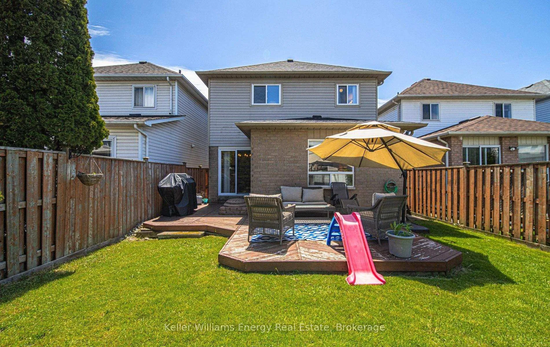 Photo 7 of 138 Point Hope Place, Whitby, Port Whitby — HOMEH