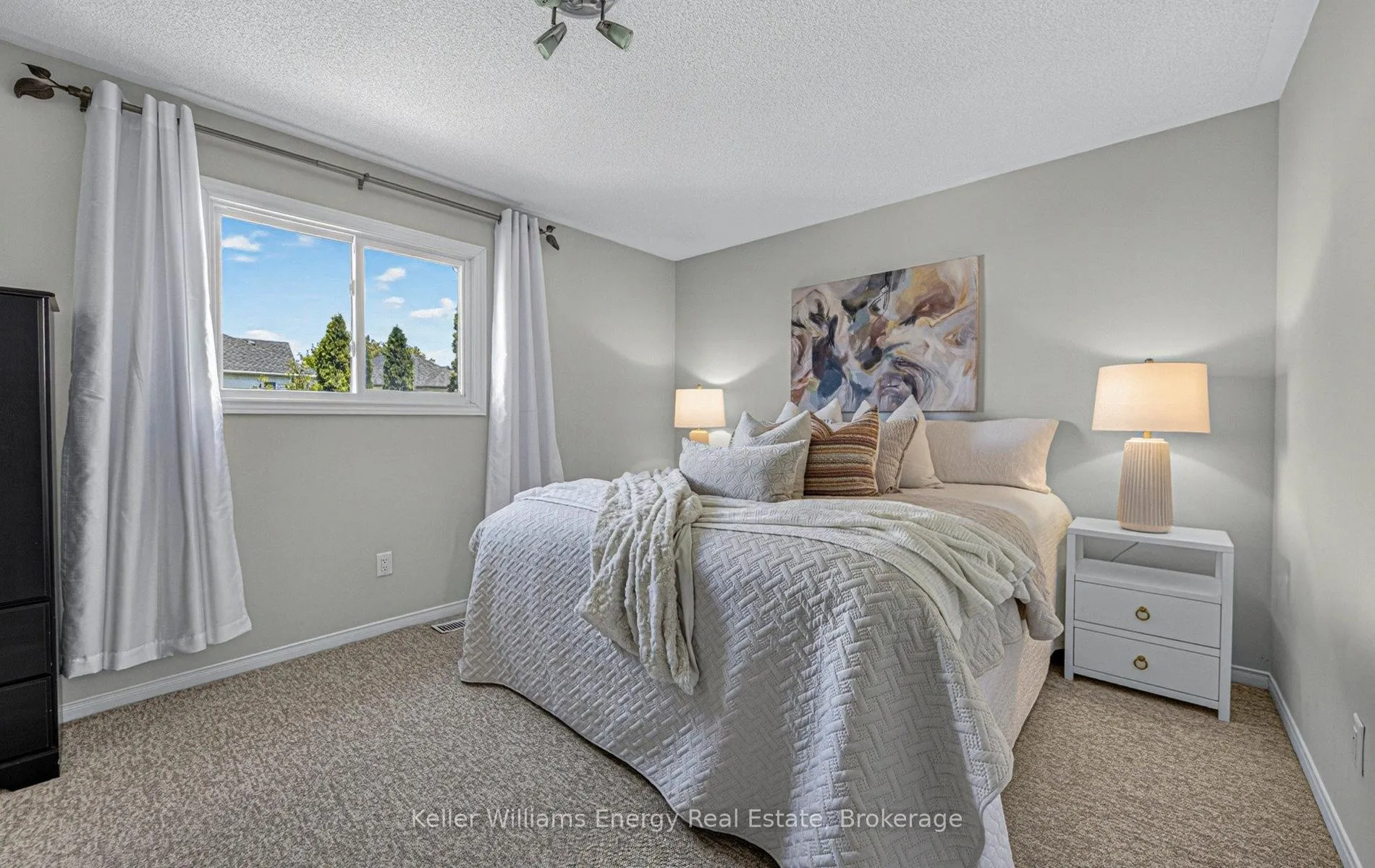 Photo 31 of 138 Point Hope Place, Whitby, Port Whitby — HOMEH