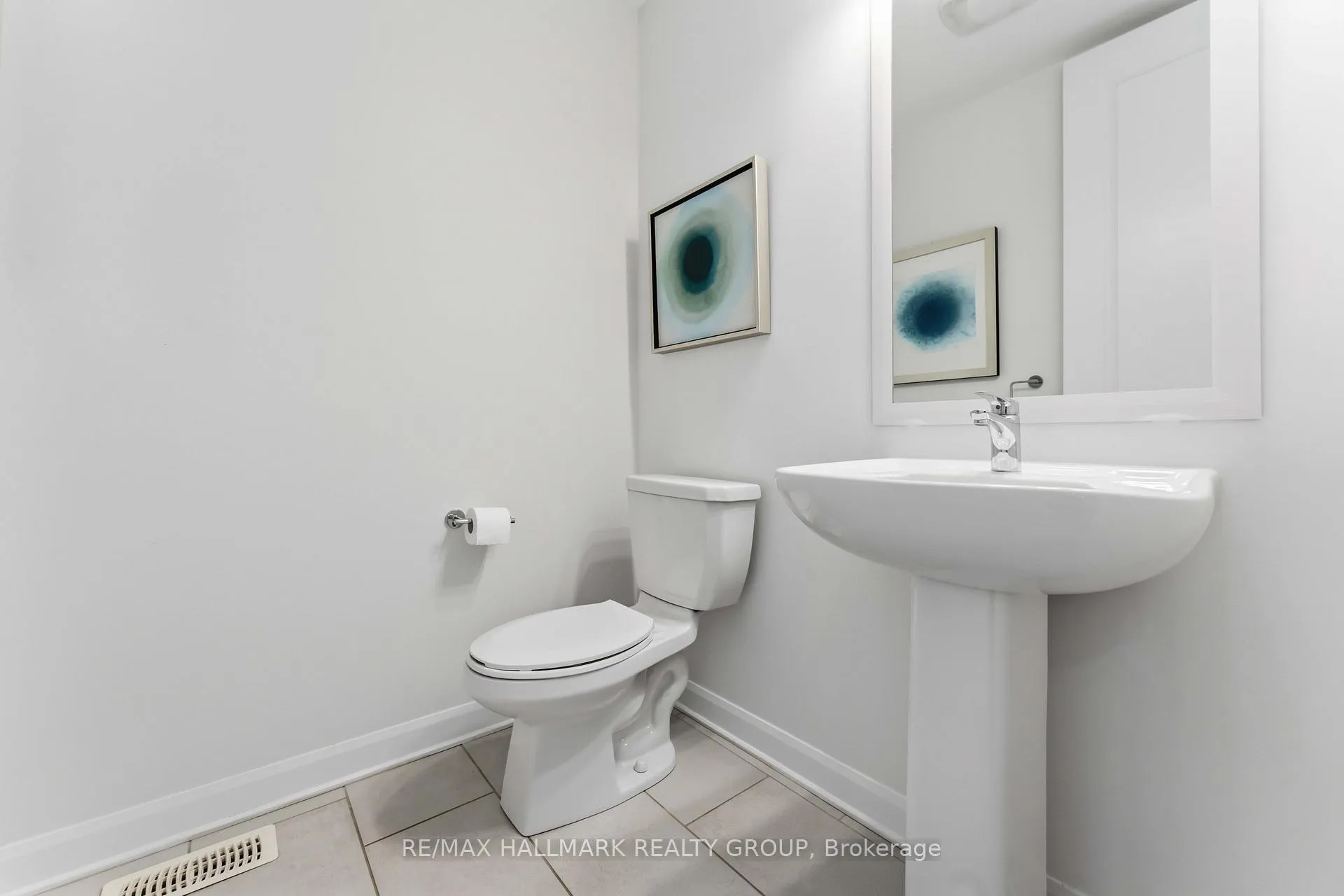 Photo 4 of 1014 Jubilation Court, Ottawa, Avalon East — HOMEH