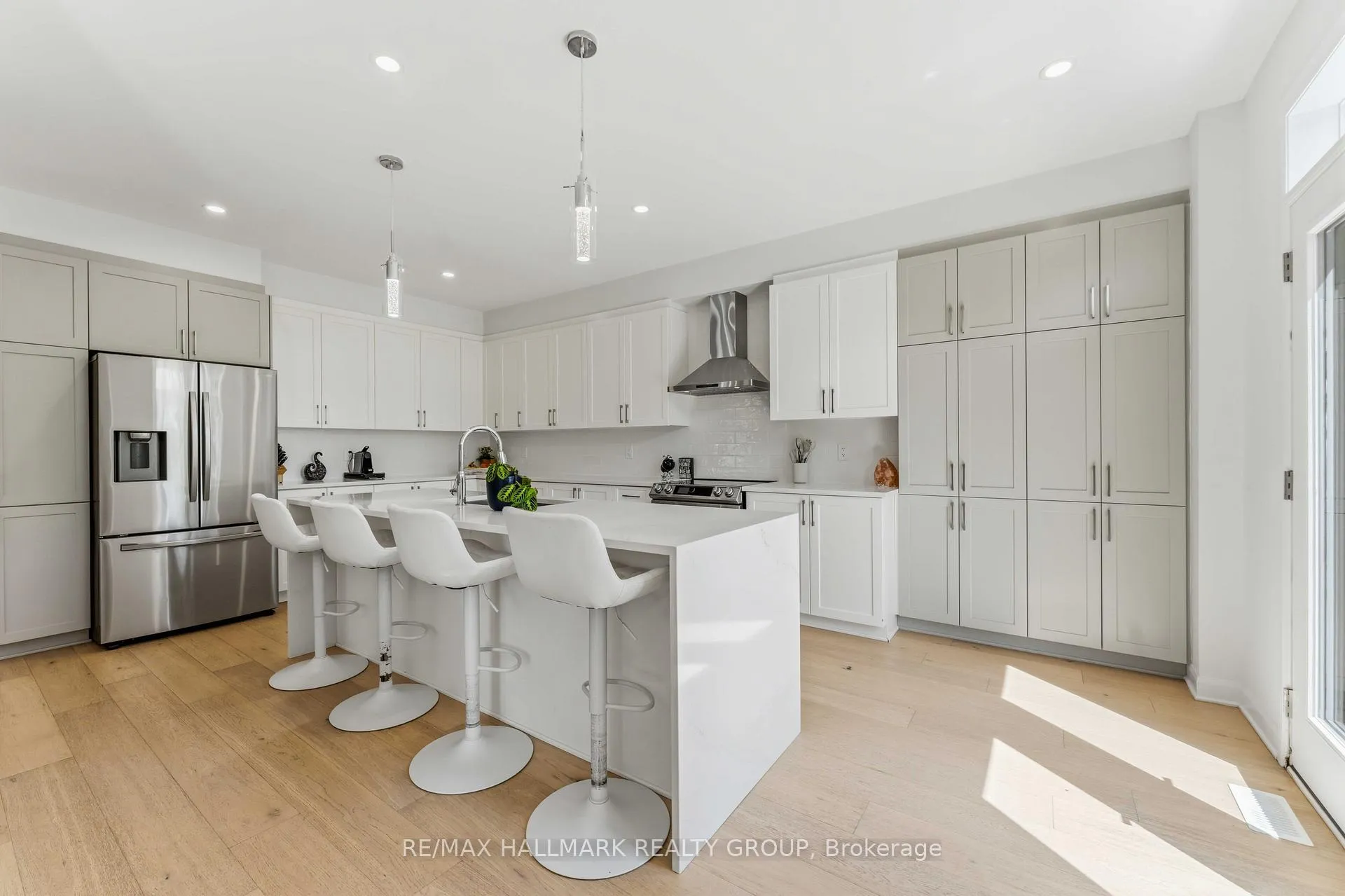 Photo 14 of 1014 Jubilation Court, Ottawa, Avalon East — HOMEH