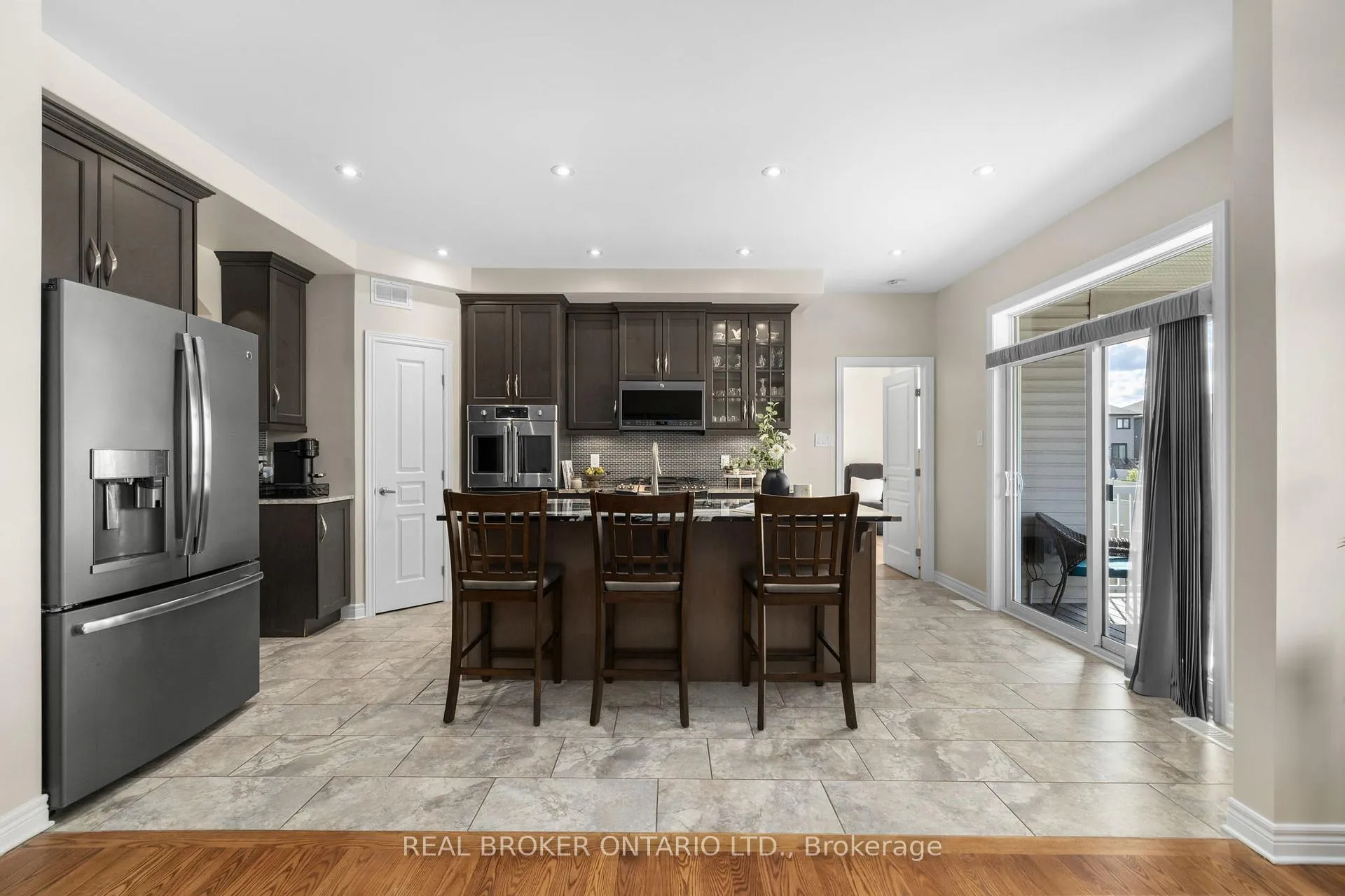 Photo 19 of 18 Bryce Court, Carleton Place — HOMEH