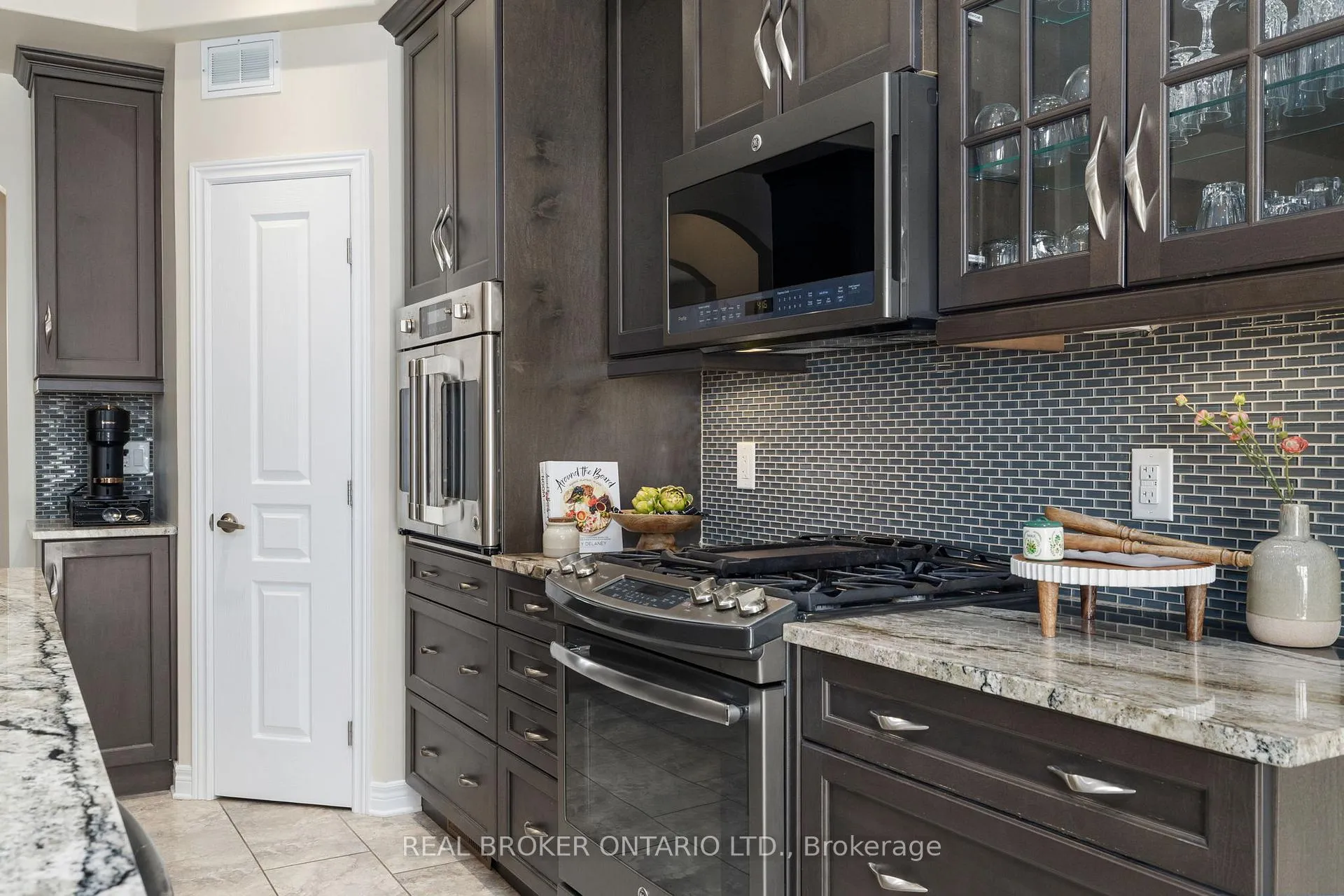 Photo 21 of 18 Bryce Court, Carleton Place — HOMEH