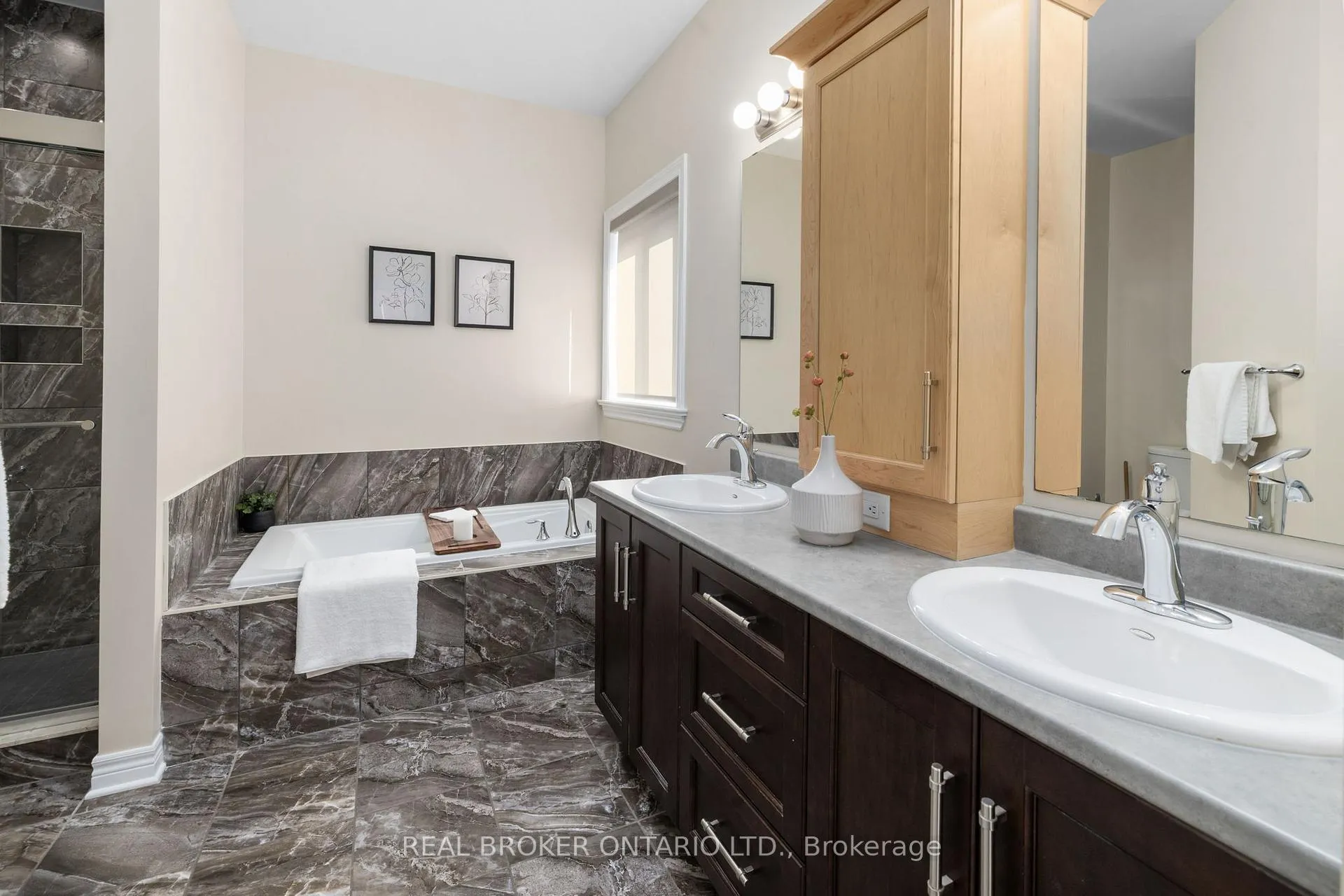 Photo 28 of 18 Bryce Court, Carleton Place — HOMEH