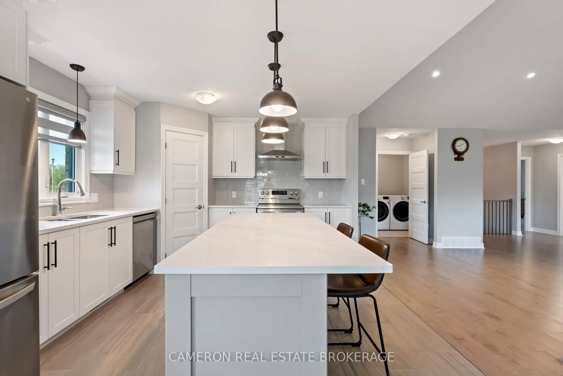 Photo 6 of 1640 Oxbridge Drive, Cornwall — HOMEH