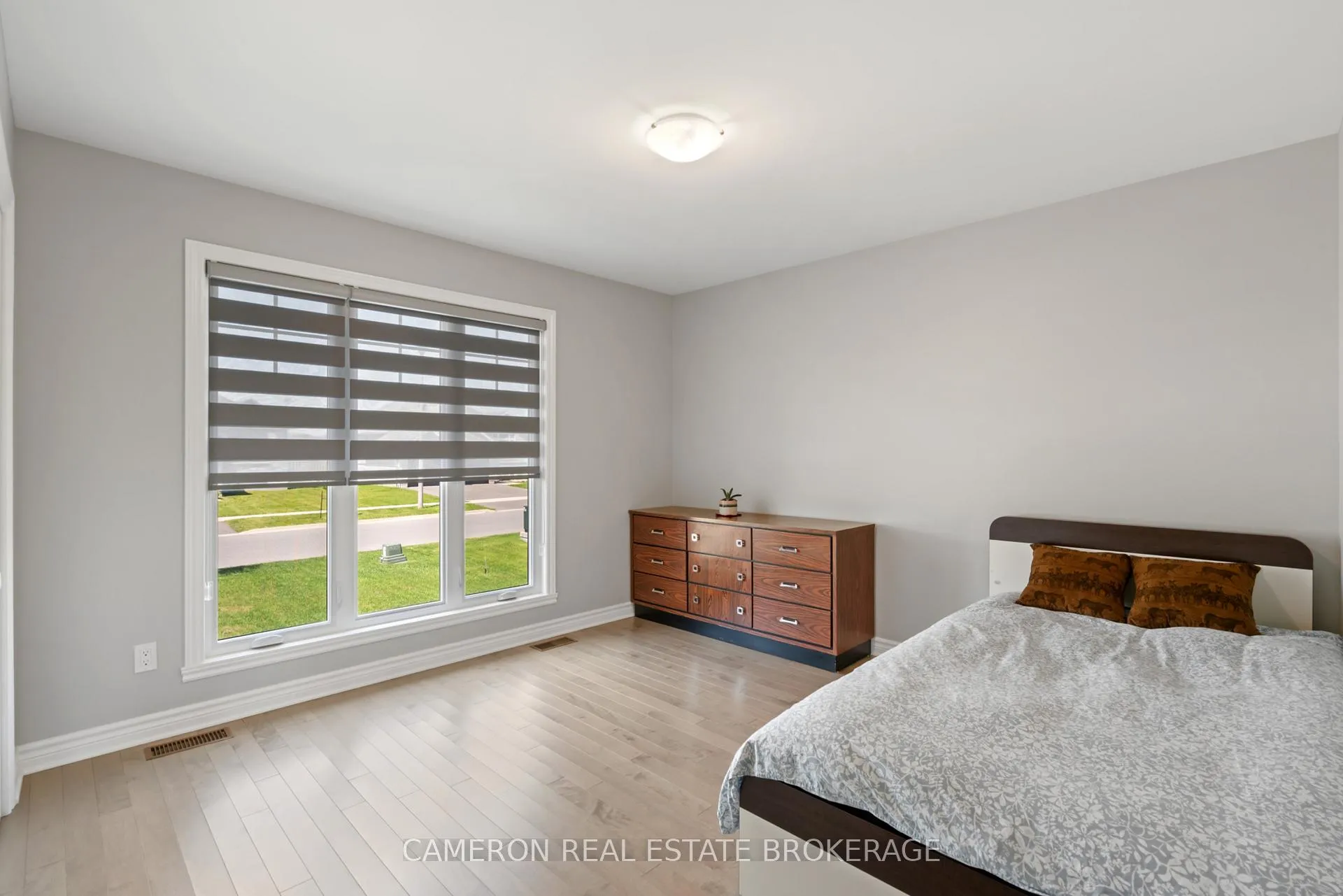 Photo 16 of 1640 Oxbridge Drive, Cornwall — HOMEH