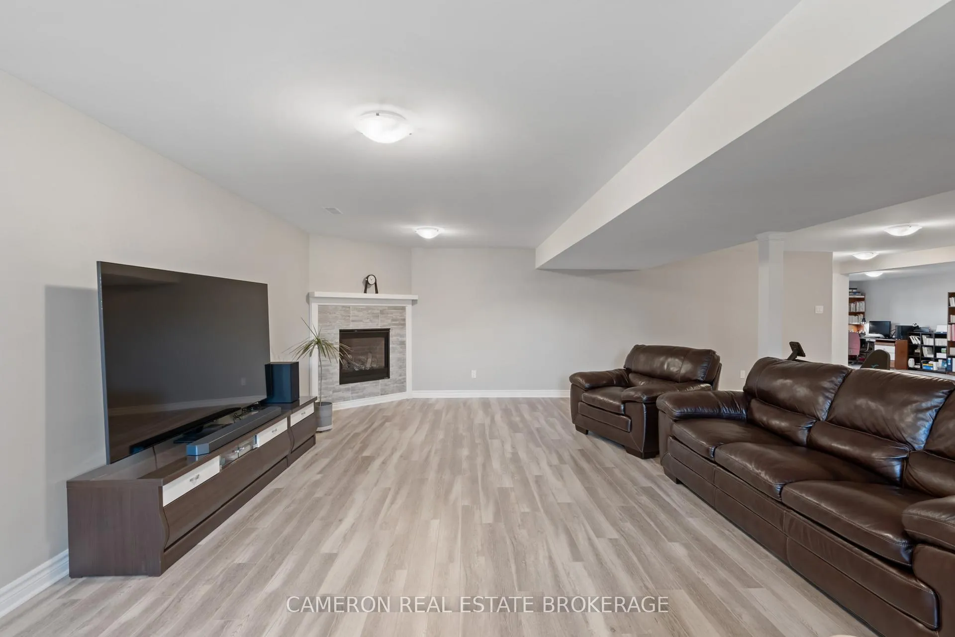 Photo 22 of 1640 Oxbridge Drive, Cornwall — HOMEH