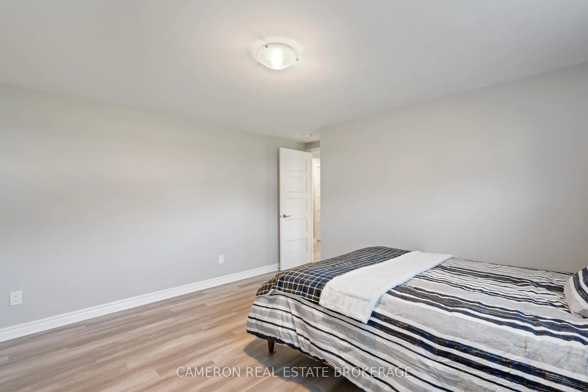 Photo 27 of 1640 Oxbridge Drive, Cornwall — HOMEH