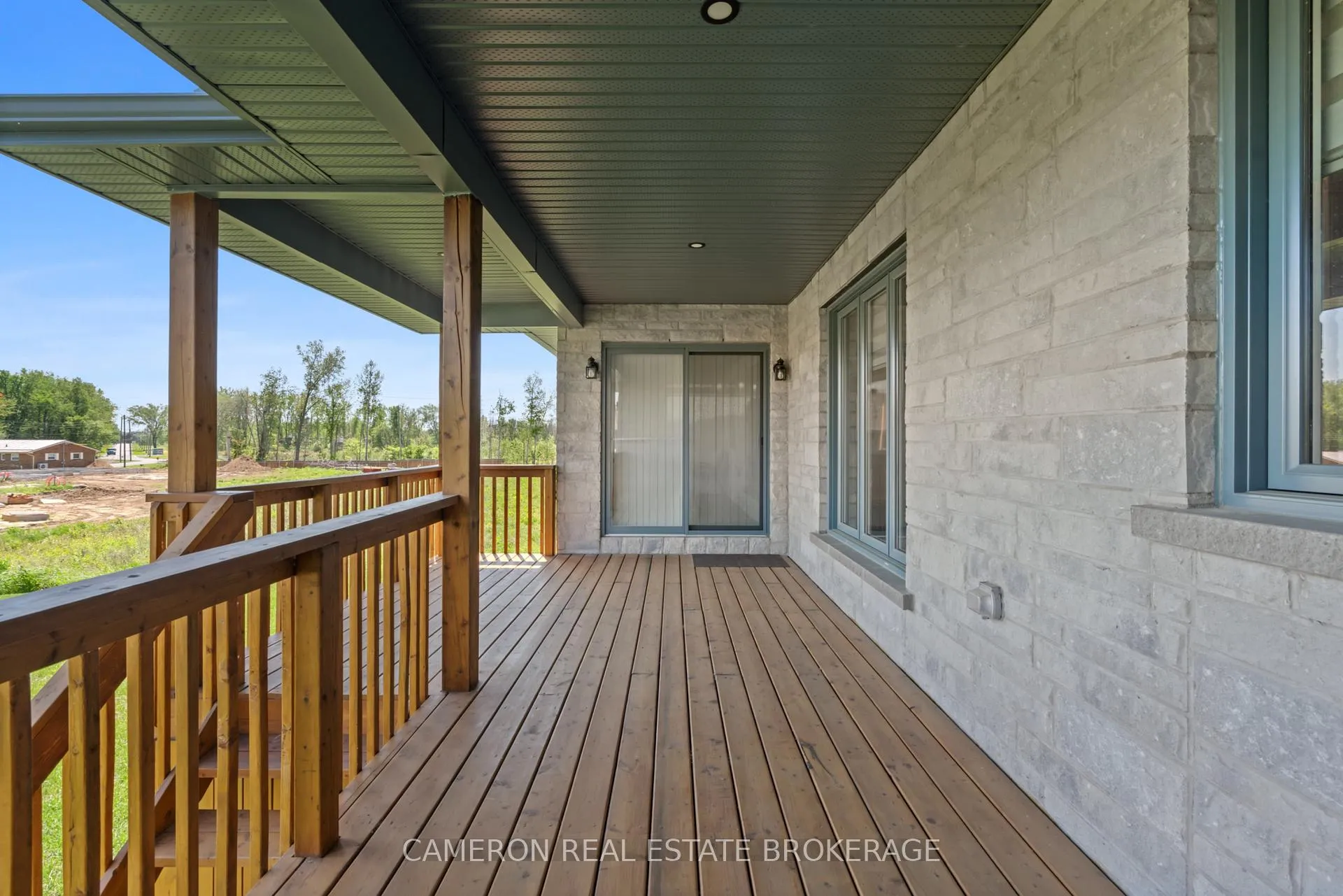 Photo 34 of 1640 Oxbridge Drive, Cornwall — HOMEH