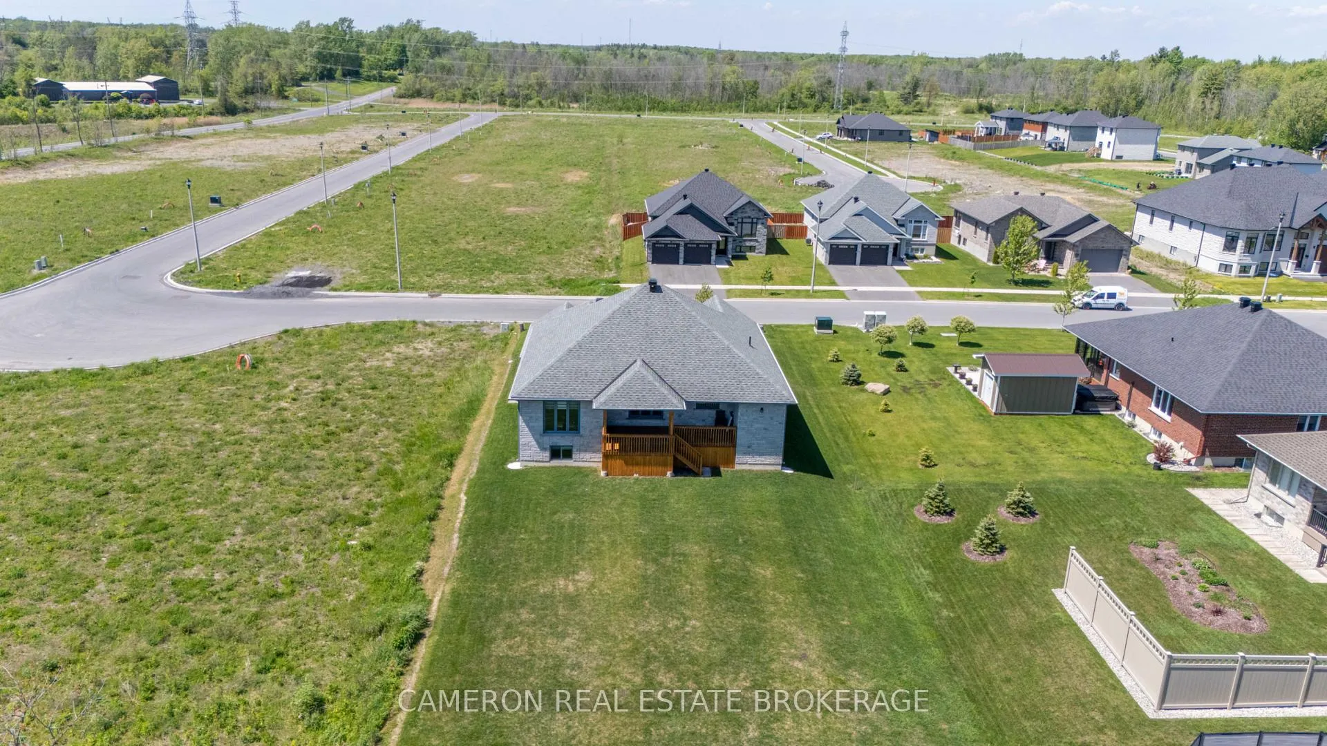 Photo 42 of 1640 Oxbridge Drive, Cornwall — HOMEH