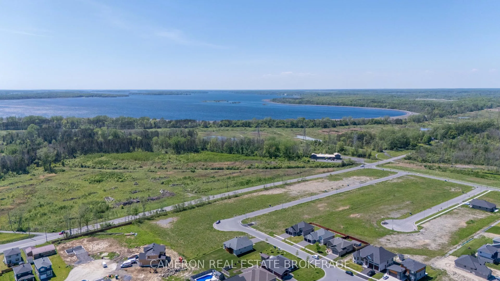 Photo 47 of 1640 Oxbridge Drive, Cornwall — HOMEH