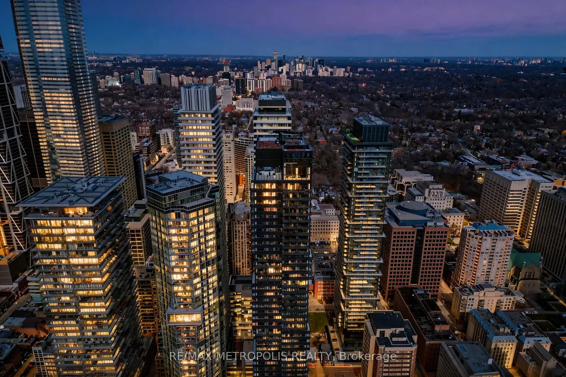 Photo 3 of Unit 1203, 55 Charles Street E, Toronto, Church-Yonge Corridor — HOMEH