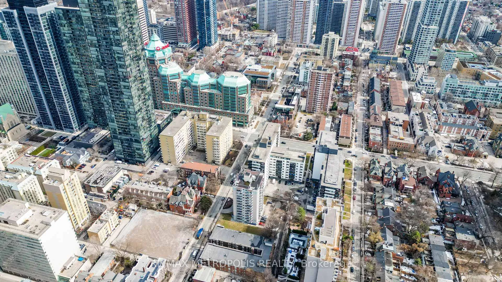 Photo 39 of Unit 1203, 55 Charles Street E, Toronto, Church-Yonge Corridor — HOMEH