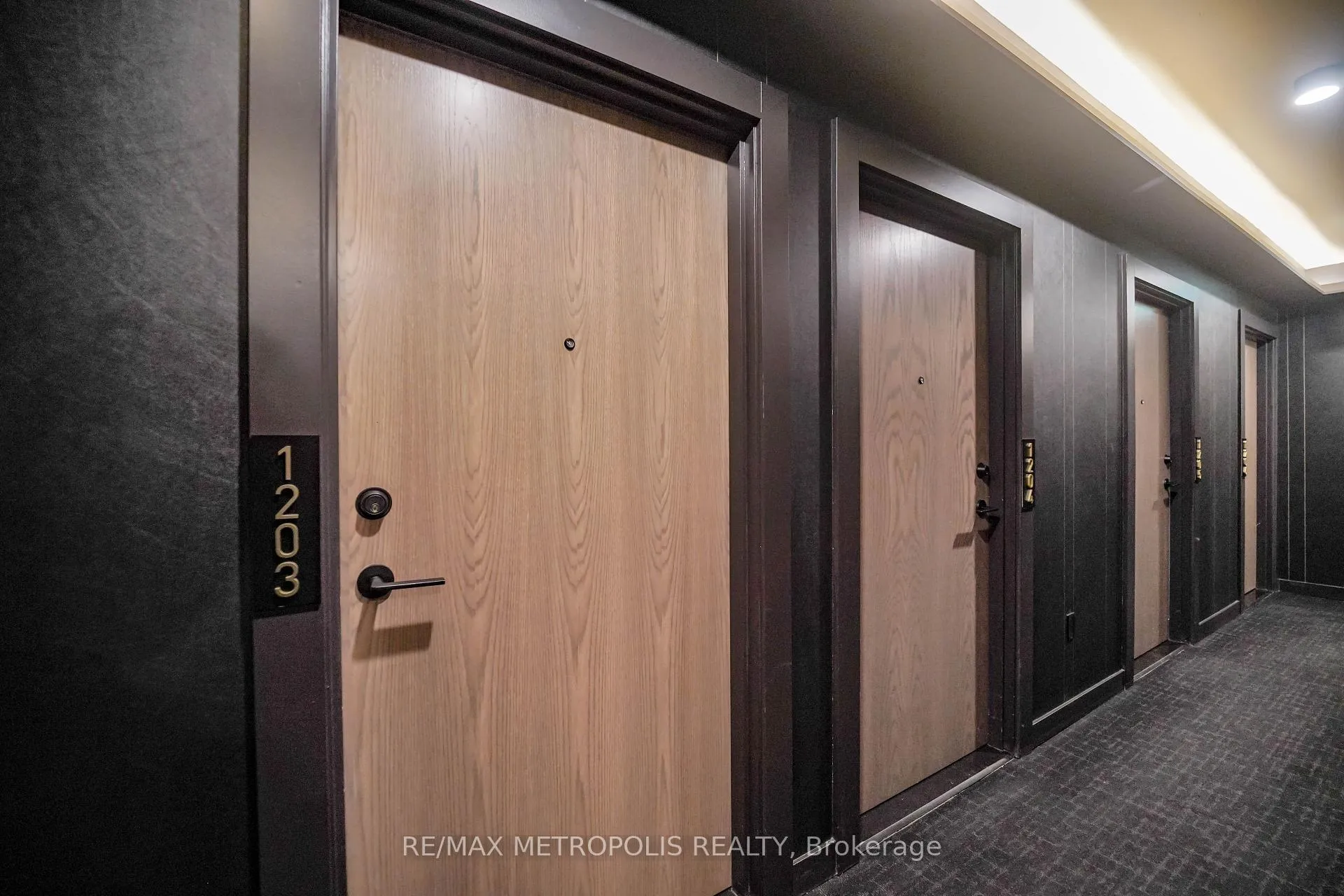 Photo 19 of Unit 1203, 55 Charles Street E, Toronto, Church-Yonge Corridor — HOMEH