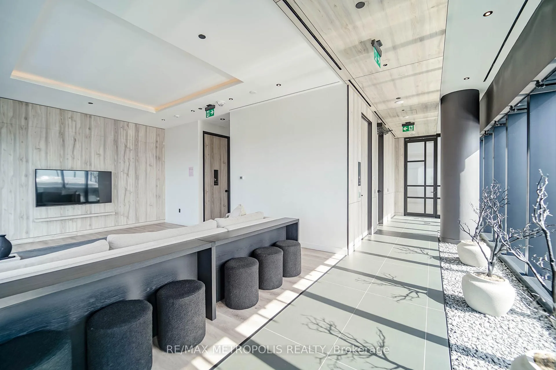 Photo 21 of Unit 1203, 55 Charles Street E, Toronto, Church-Yonge Corridor — HOMEH