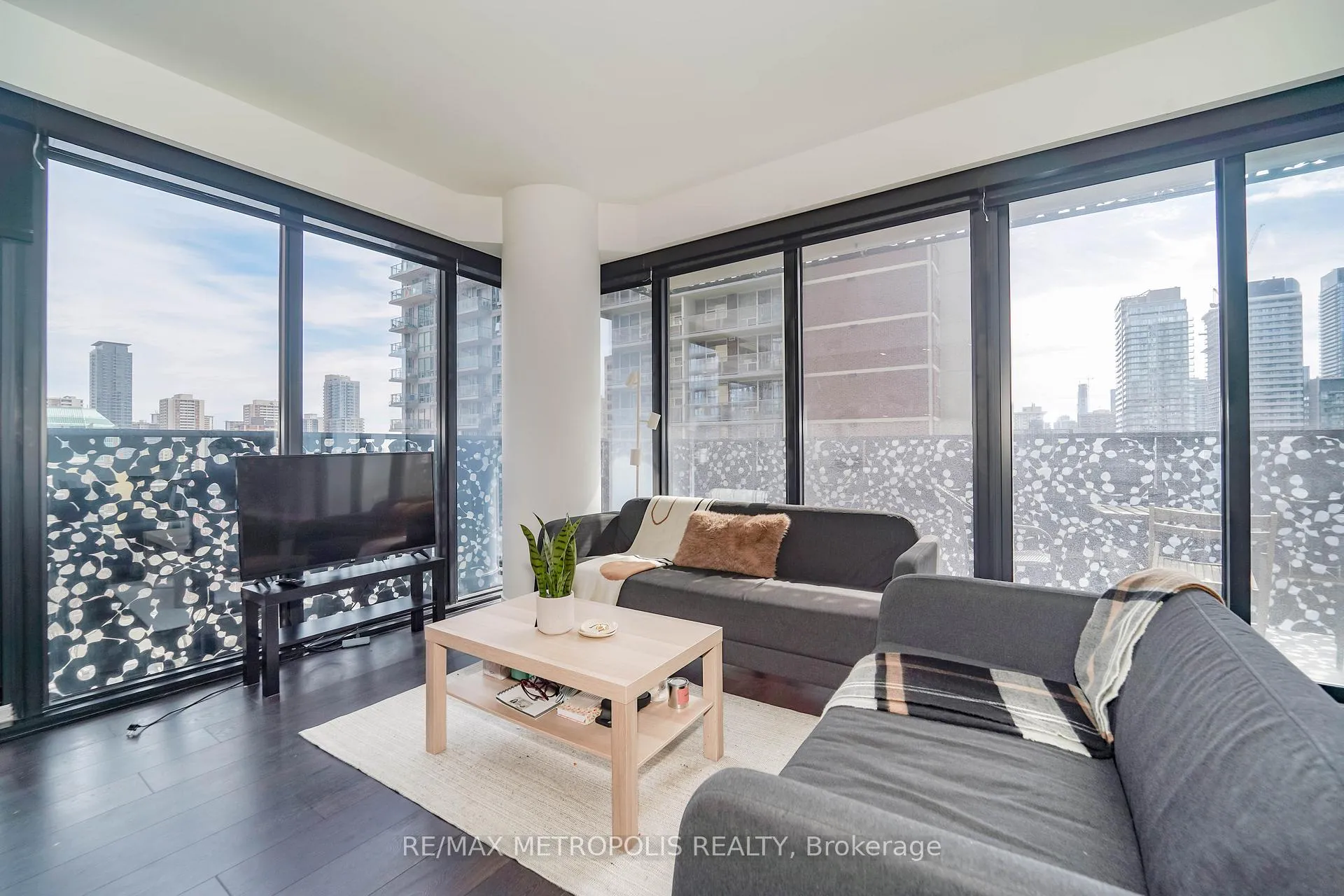 Photo 28 of Unit 1203, 55 Charles Street E, Toronto, Church-Yonge Corridor — HOMEH