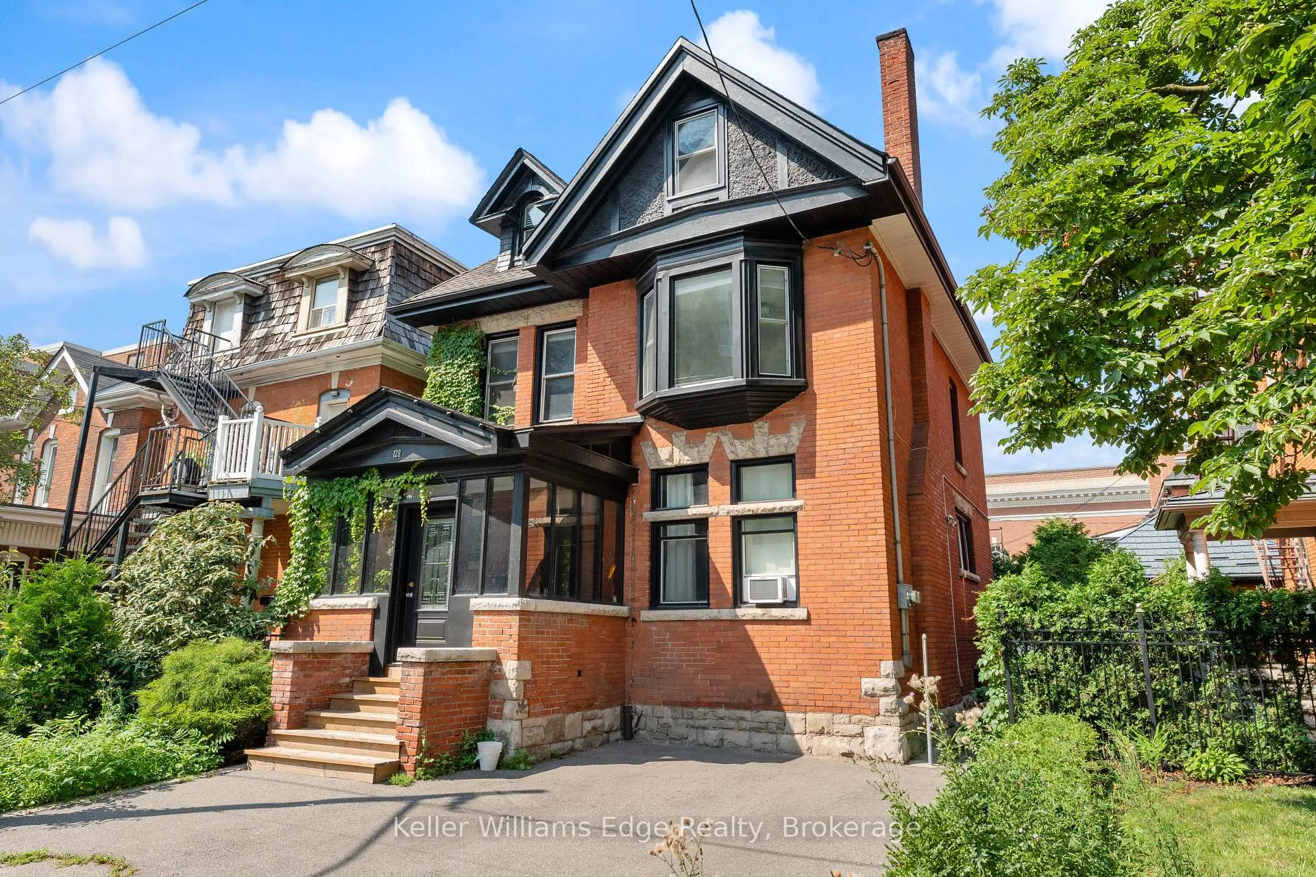 Photo 2 of Unit 2, 128 Herkimer Street, Hamilton, Durand — HOMEH