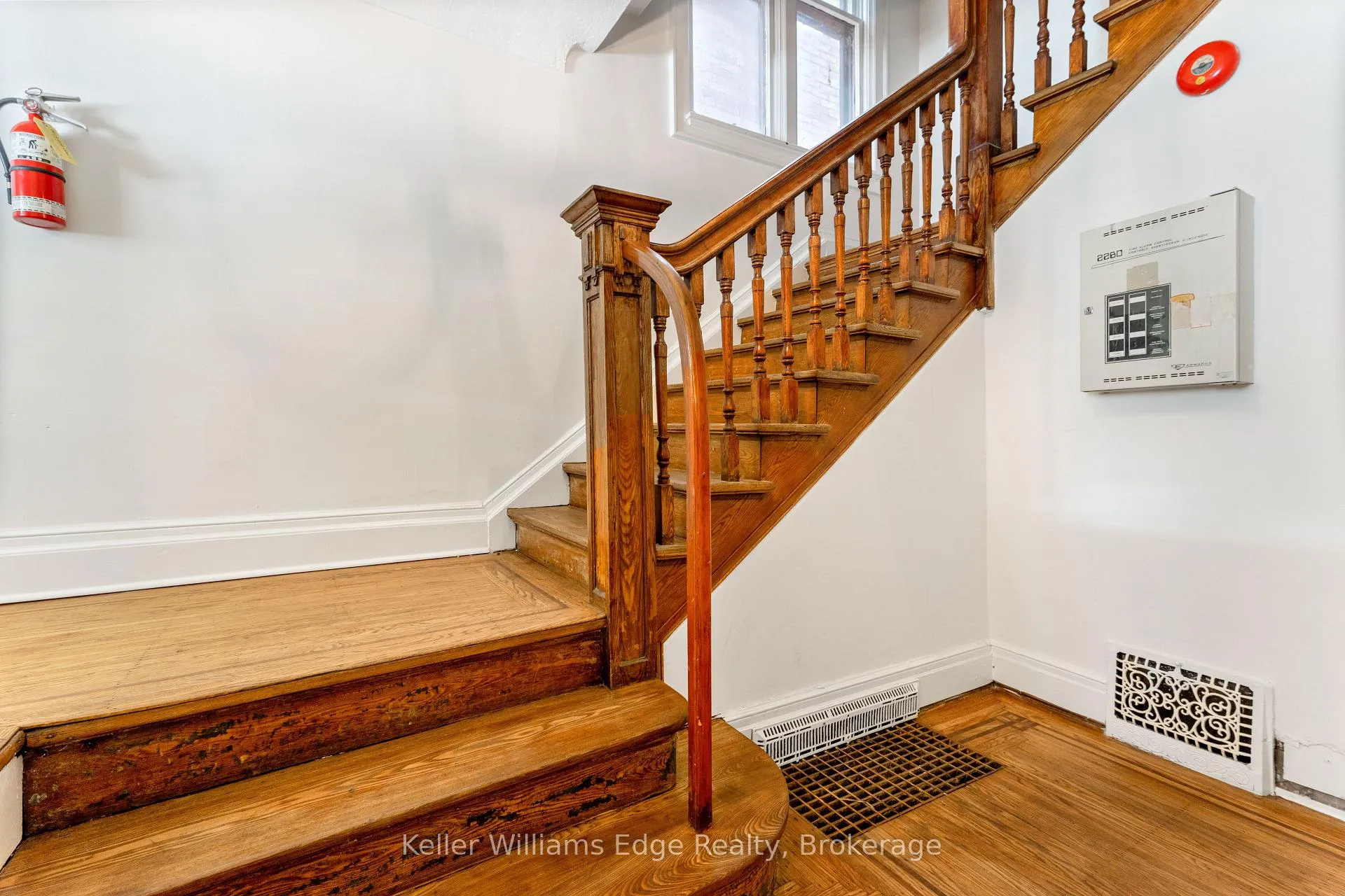 Photo 7 of Unit 2, 128 Herkimer Street, Hamilton, Durand — HOMEH