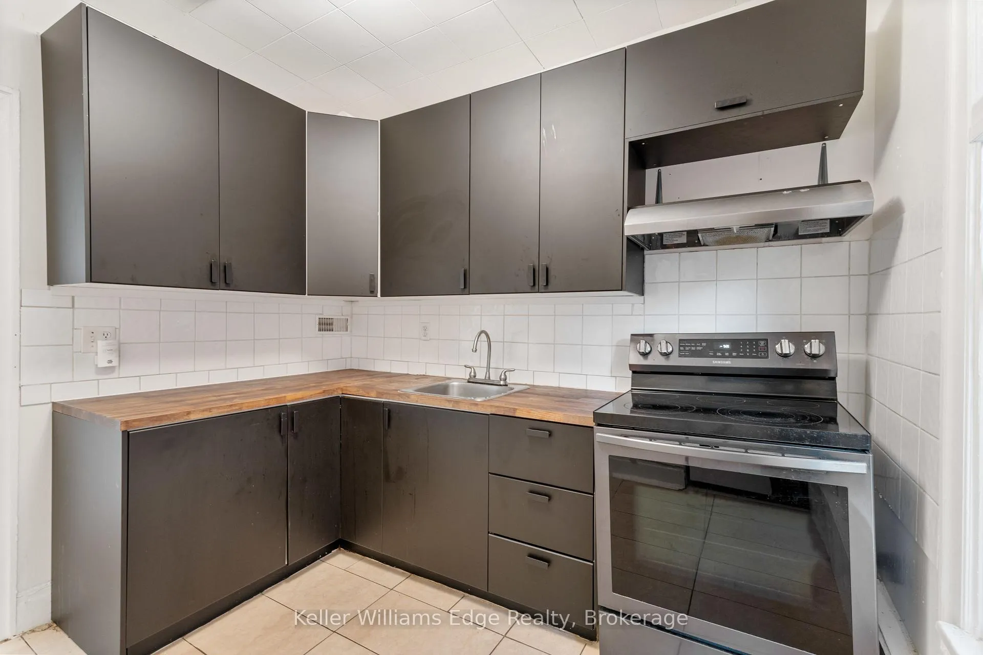 Photo 12 of Unit 2, 128 Herkimer Street, Hamilton, Durand — HOMEH