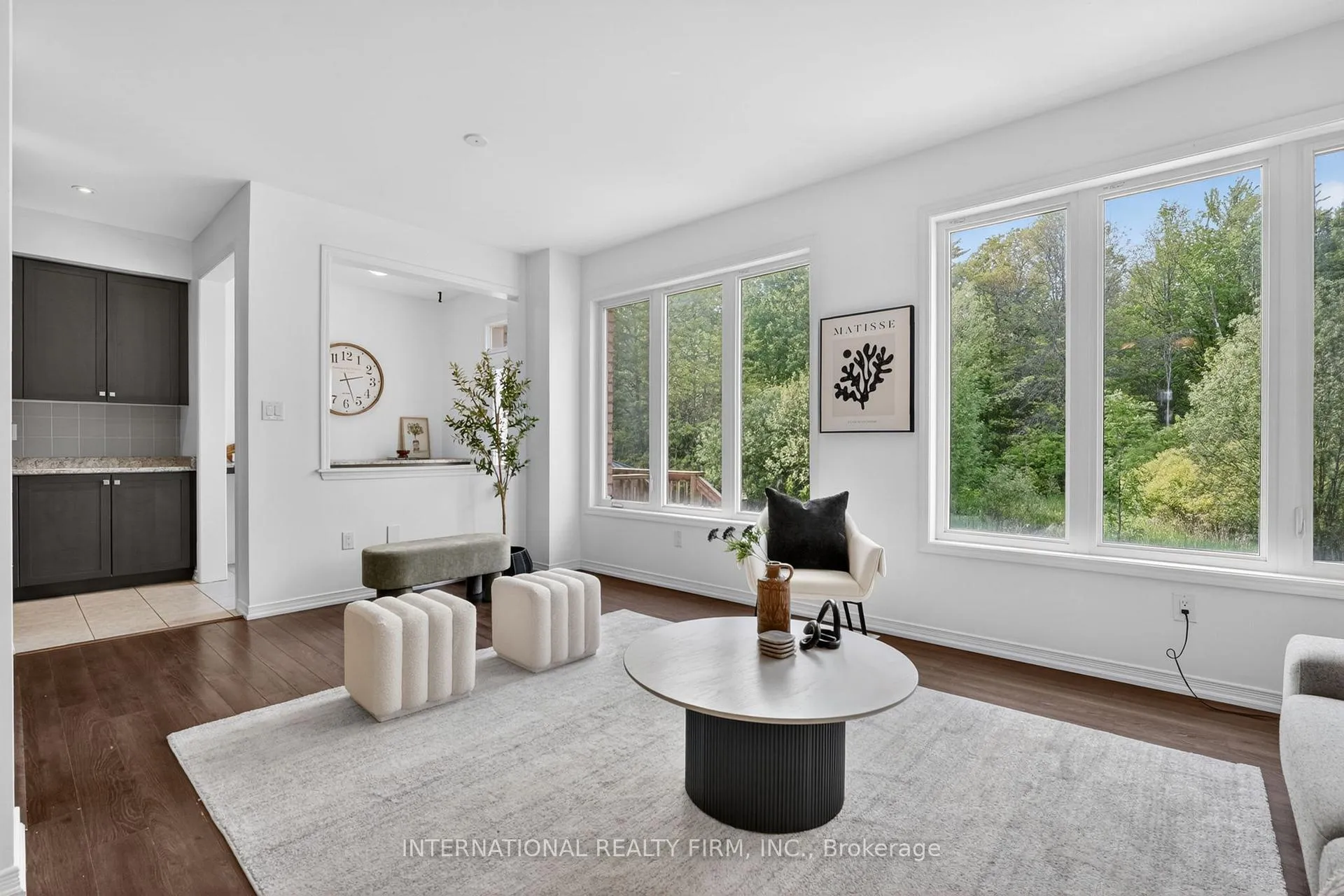 Photo 12 of 7785 Hackberry Trail, Niagara Falls, Brown — HOMEH