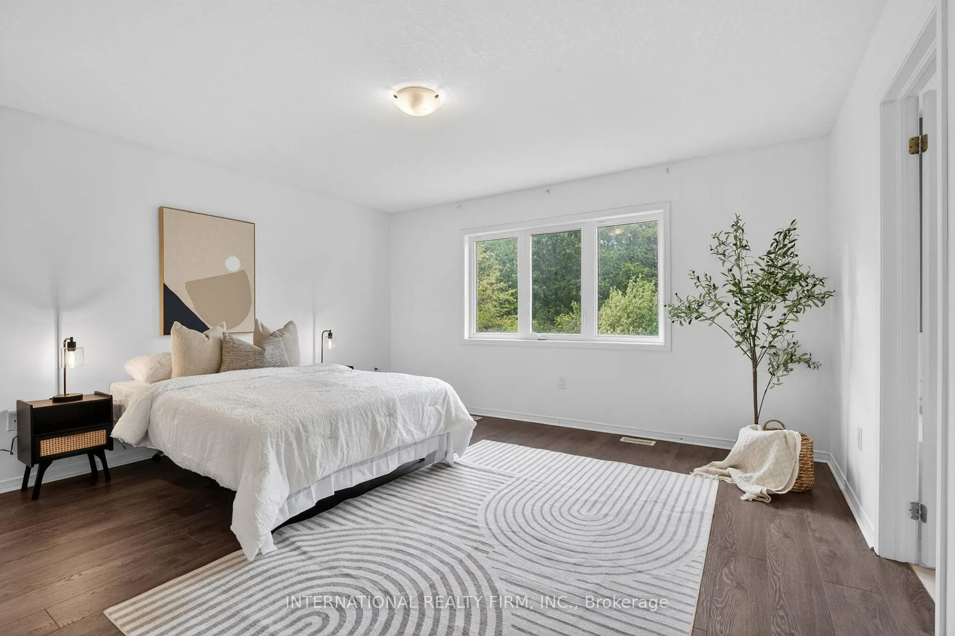 Photo 37 of 7785 Hackberry Trail, Niagara Falls, Brown — HOMEH