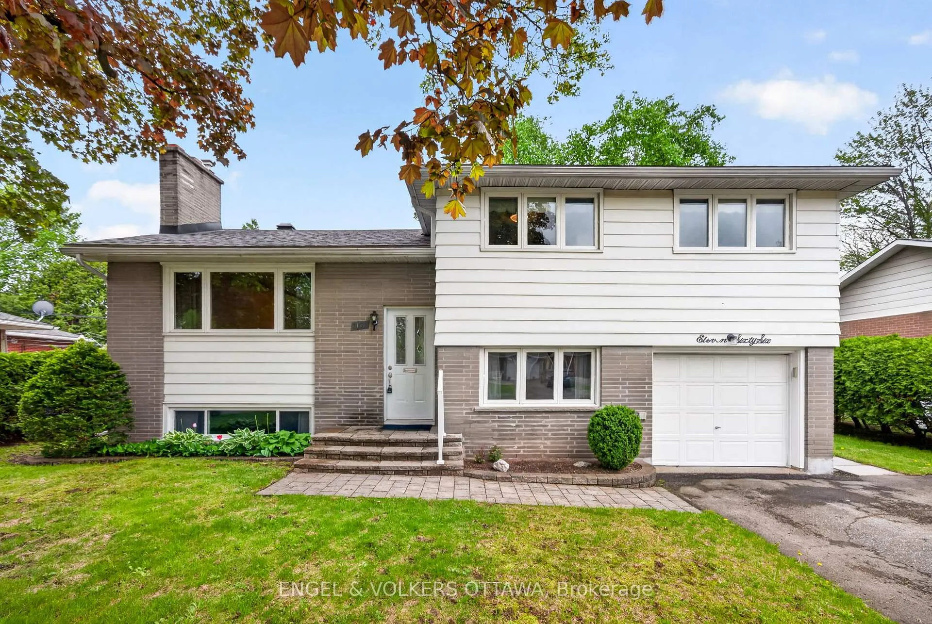 Photo 1 of 1166 Castle Hill Crescent, Ottawa, Copeland Park — HOMEH