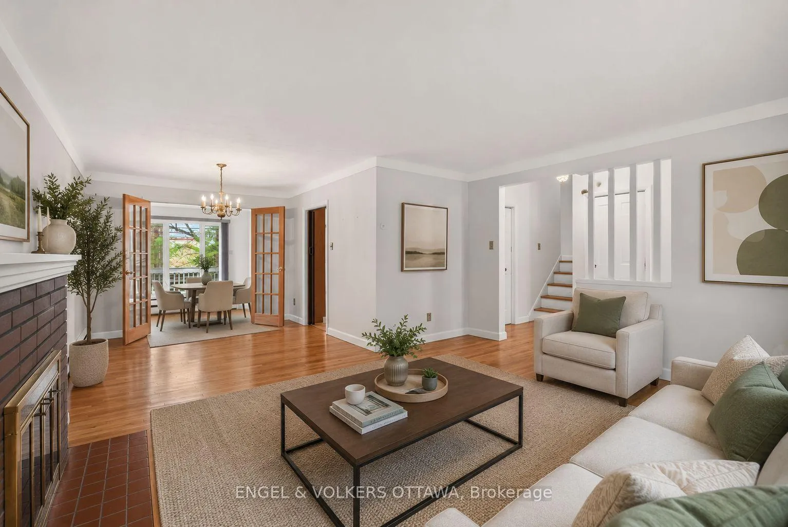 Photo 6 of 1166 Castle Hill Crescent, Ottawa, Copeland Park — HOMEH