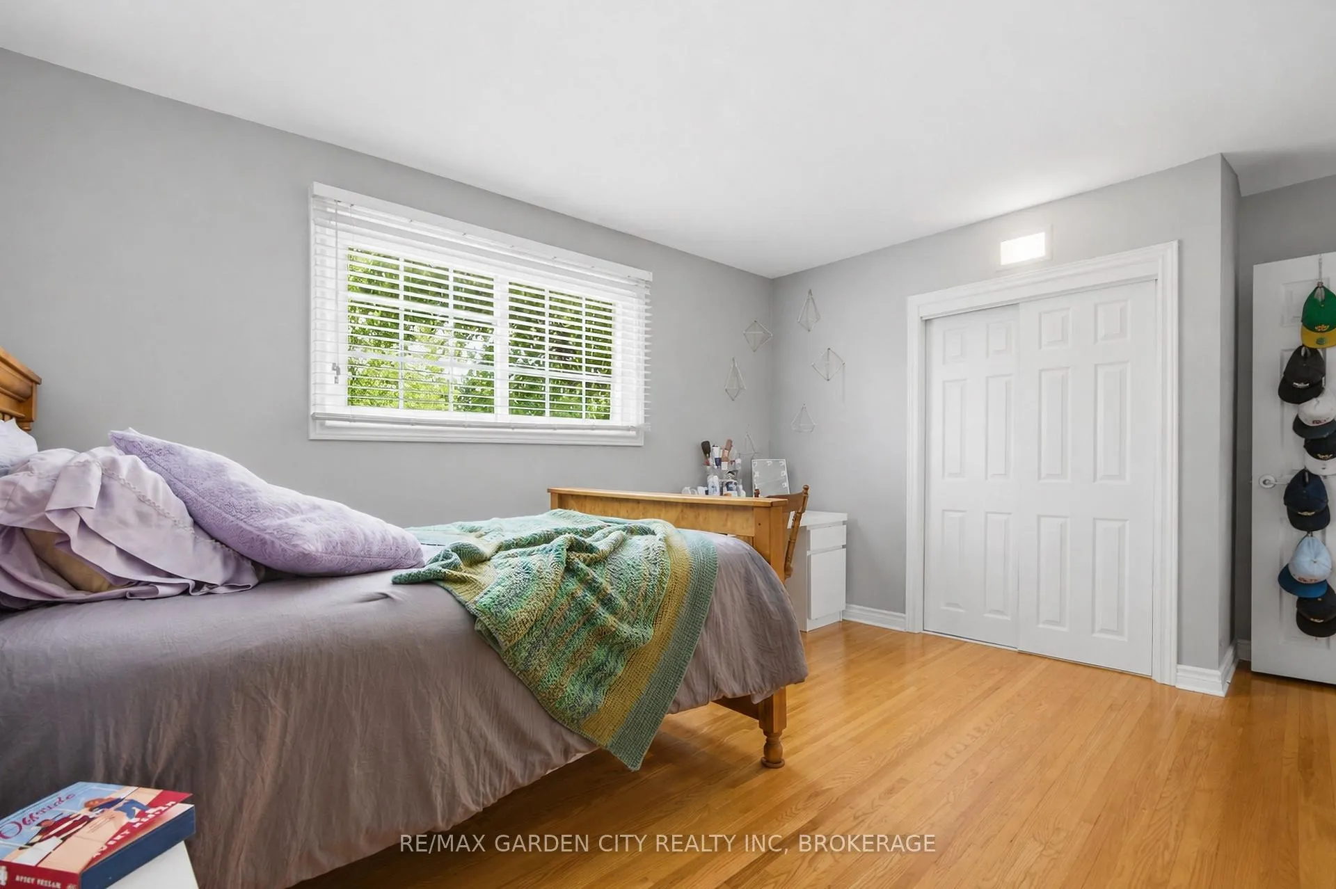 Photo 43 of 61 Royal York Road, St. Catharines, Lakeshore — HOMEH