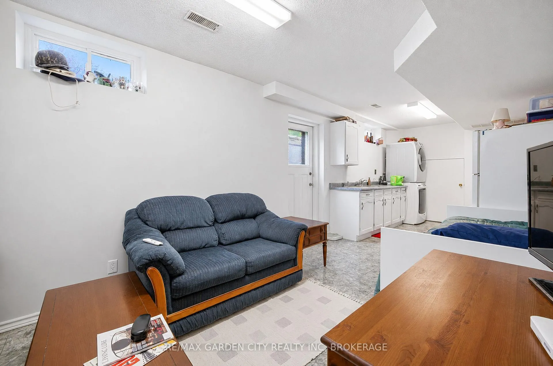 Photo 48 of 61 Royal York Road, St. Catharines, Lakeshore — HOMEH