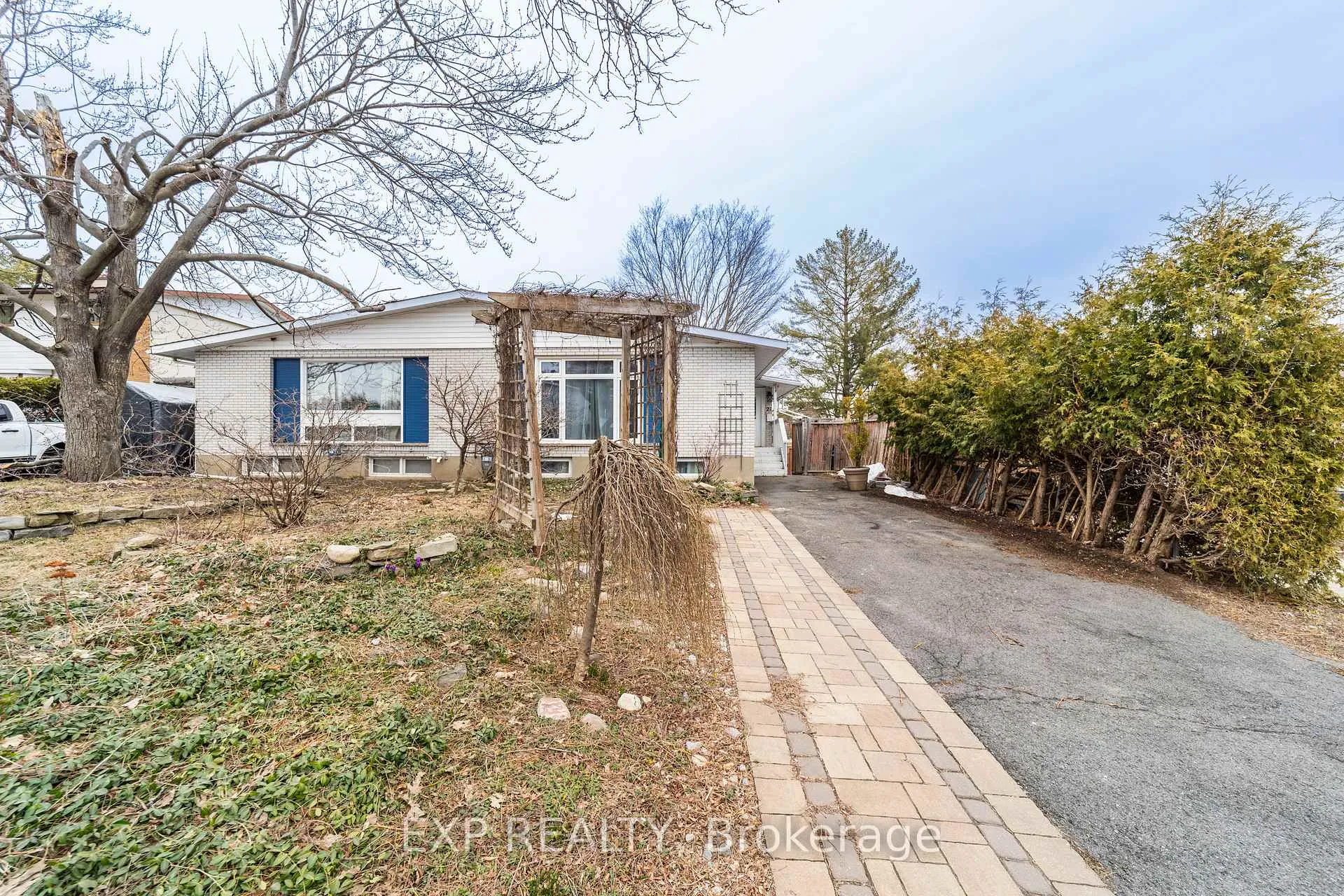 Photo 34 of 21 Southview Crescent, Ottawa, Borden Farm/Stewart Farm/Carleton Heights/Parkwood Hills — HOMEH