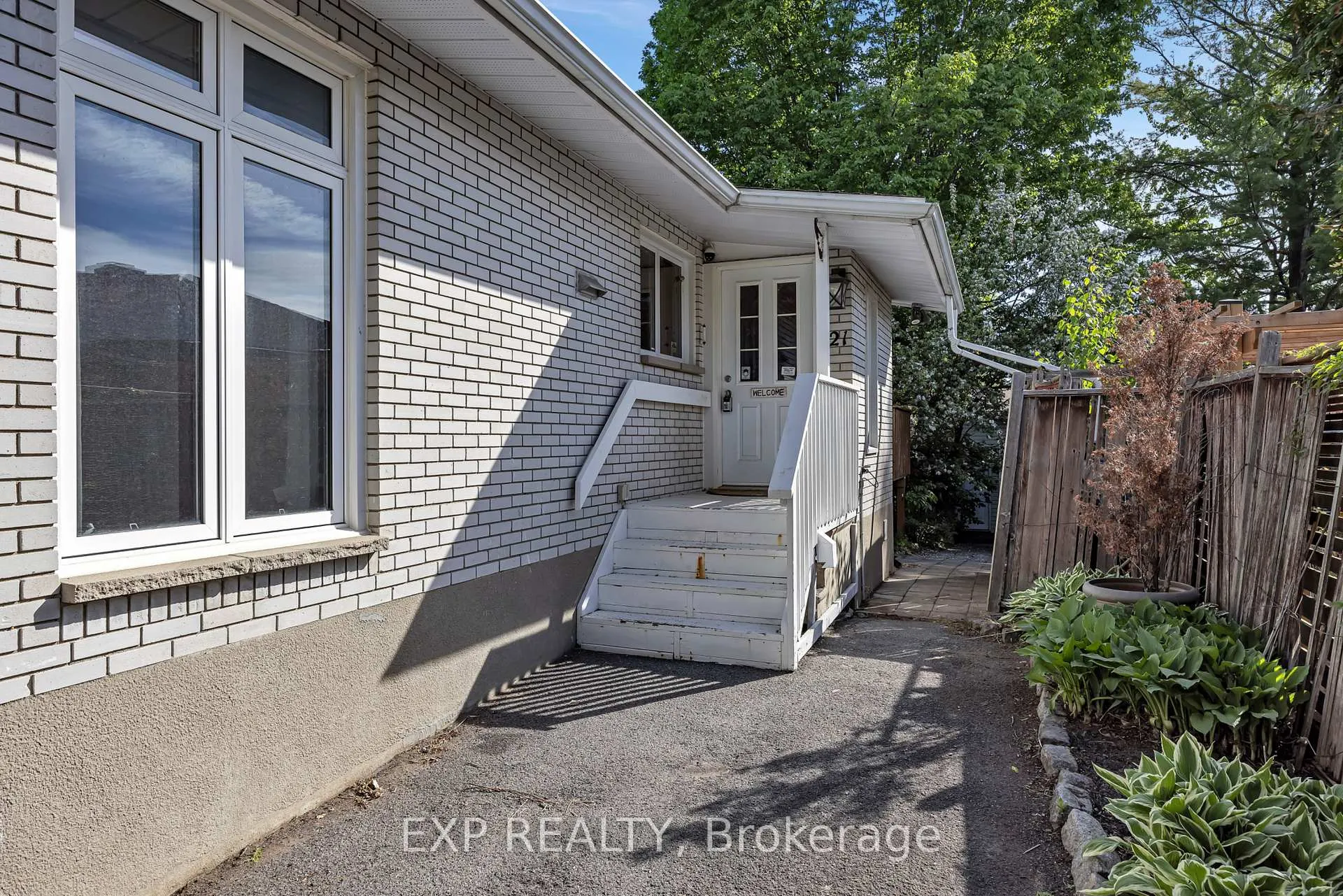 Photo 1 of 21 Southview Crescent, Ottawa, Borden Farm/Stewart Farm/Carleton Heights/Parkwood Hills — HOMEH