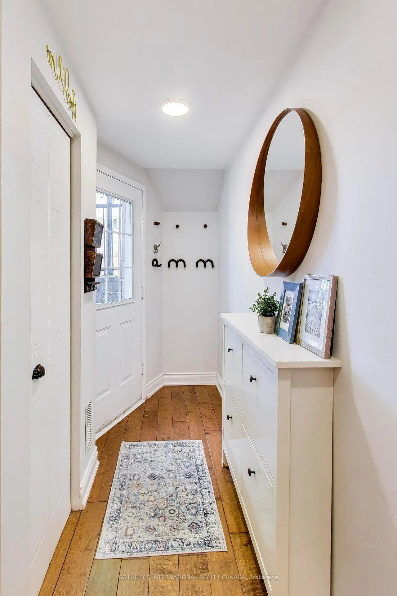 Photo 5 of Unit 103, 262 St Helens Avenue, Toronto, Dufferin Grove — HOMEH