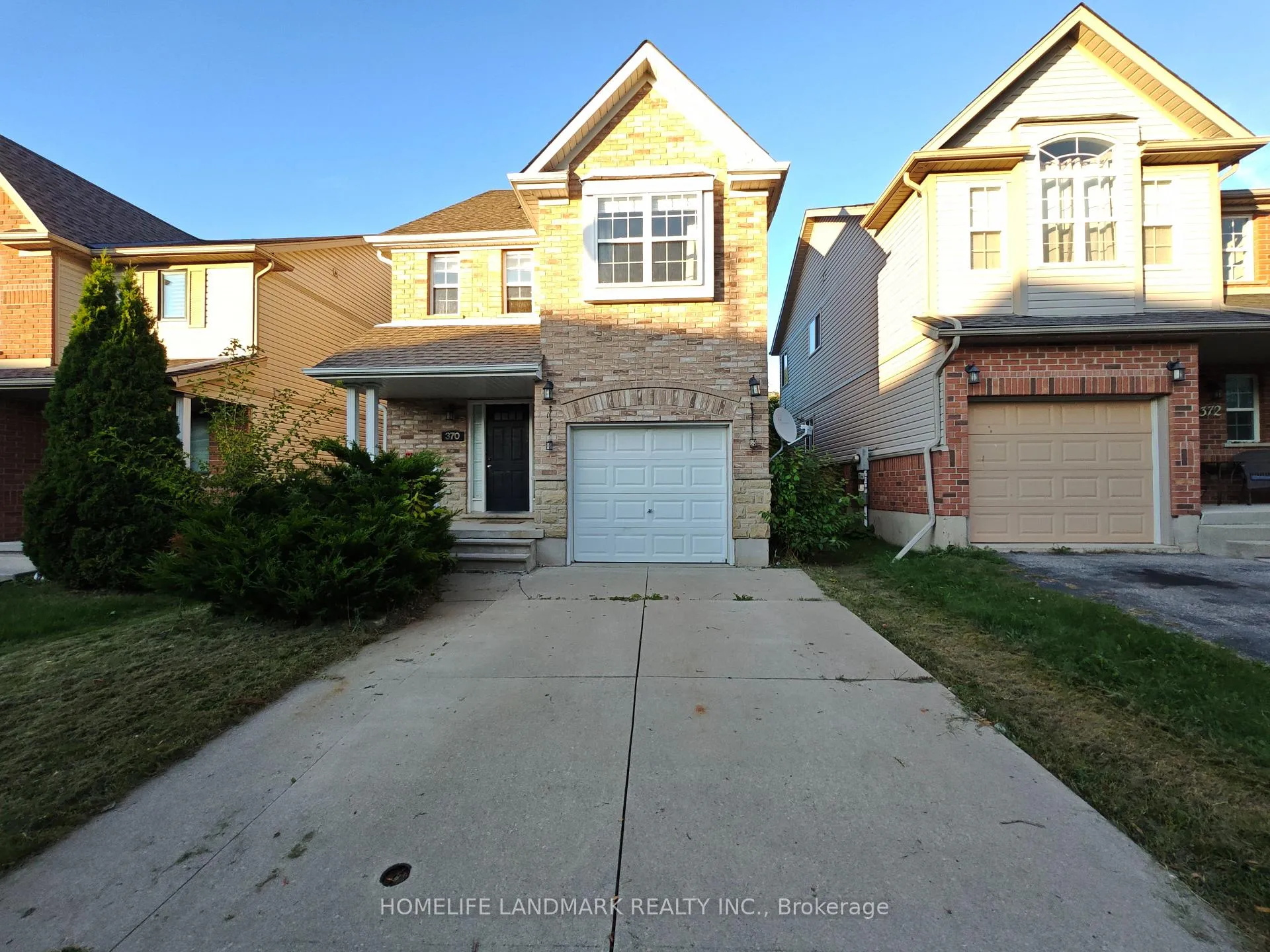 Photo 1 of 370 Sauve Crescent, Waterloo, Clair Hills — HOMEH