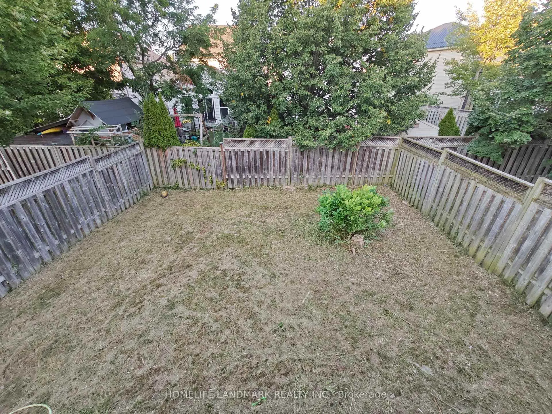 Photo 9 of 370 Sauve Crescent, Waterloo, Clair Hills — HOMEH