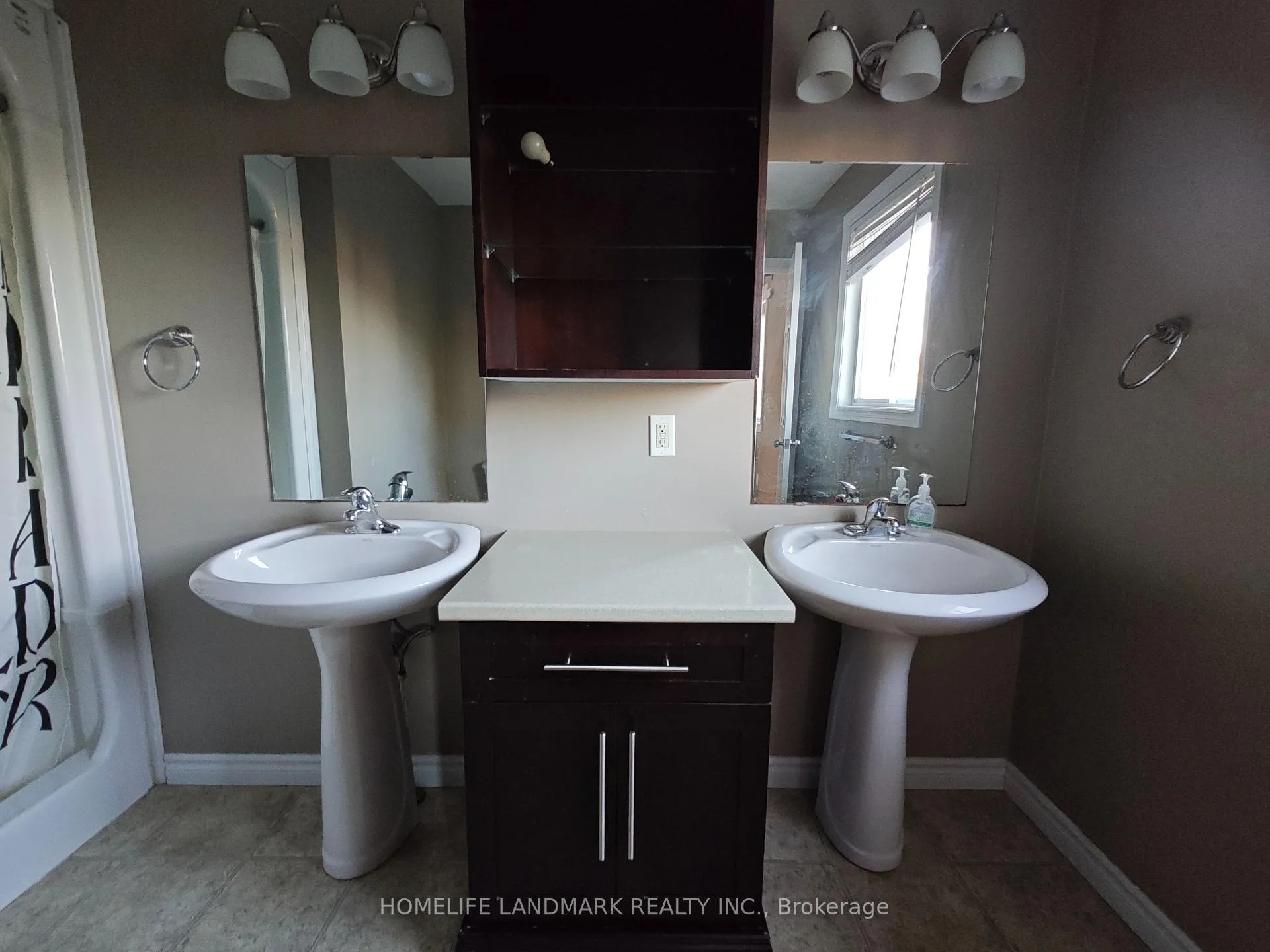 Photo 13 of 370 Sauve Crescent, Waterloo, Clair Hills — HOMEH
