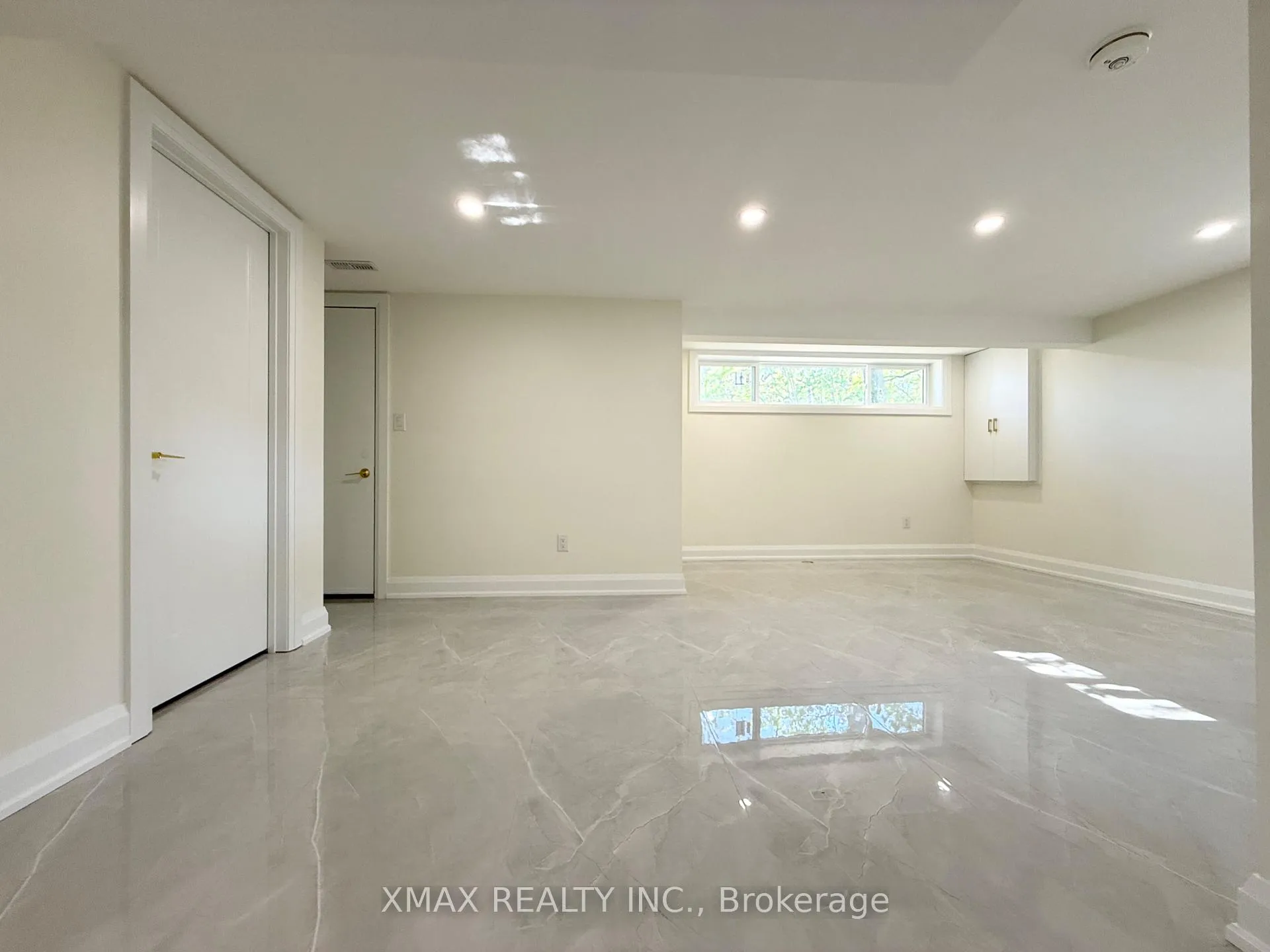 Photo 7 of Unit Basement, 86 Twyn Rivers Drive, Pickering, Rougemount — HOMEH