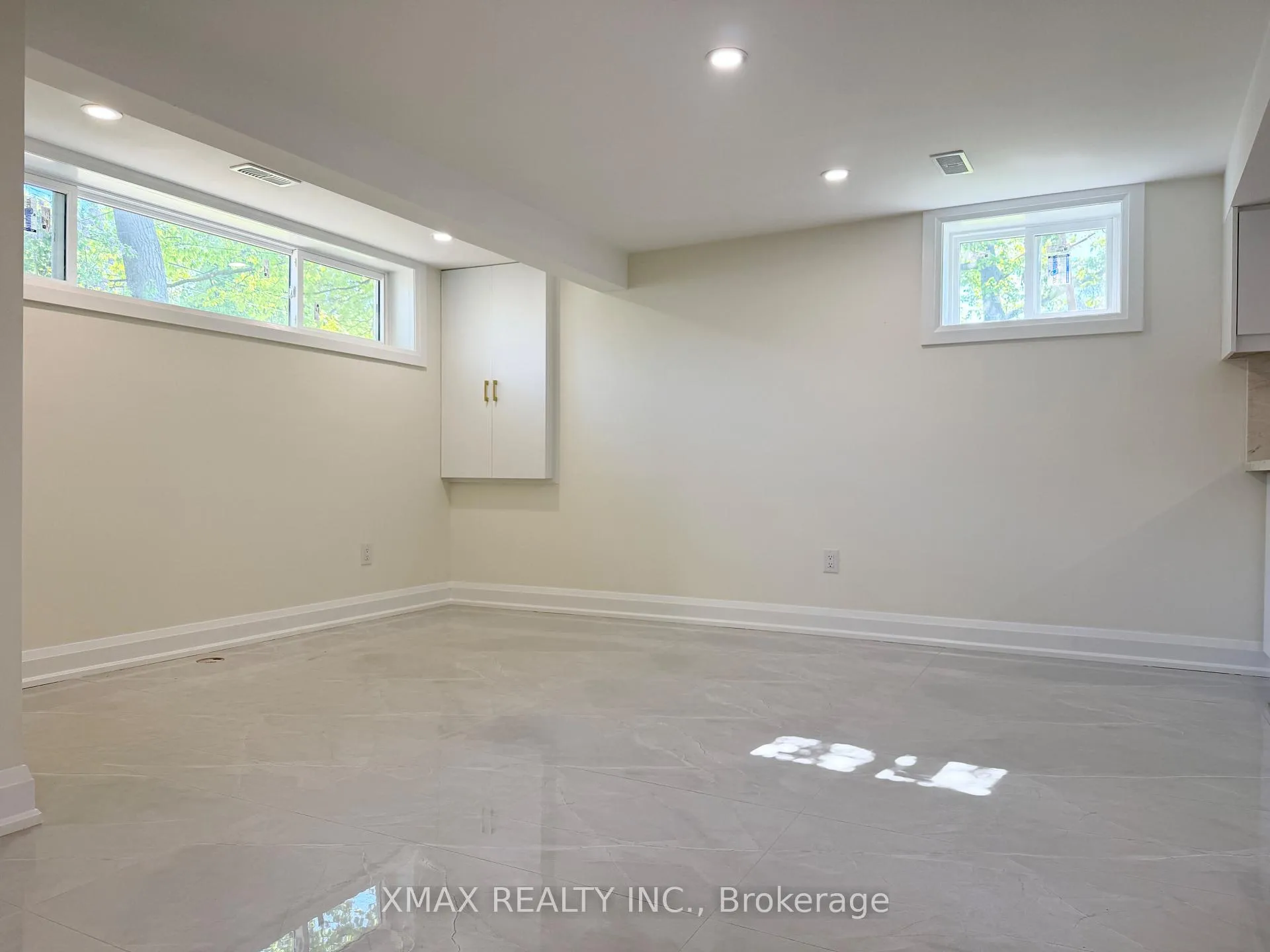 Photo 8 of Unit Basement, 86 Twyn Rivers Drive, Pickering, Rougemount — HOMEH