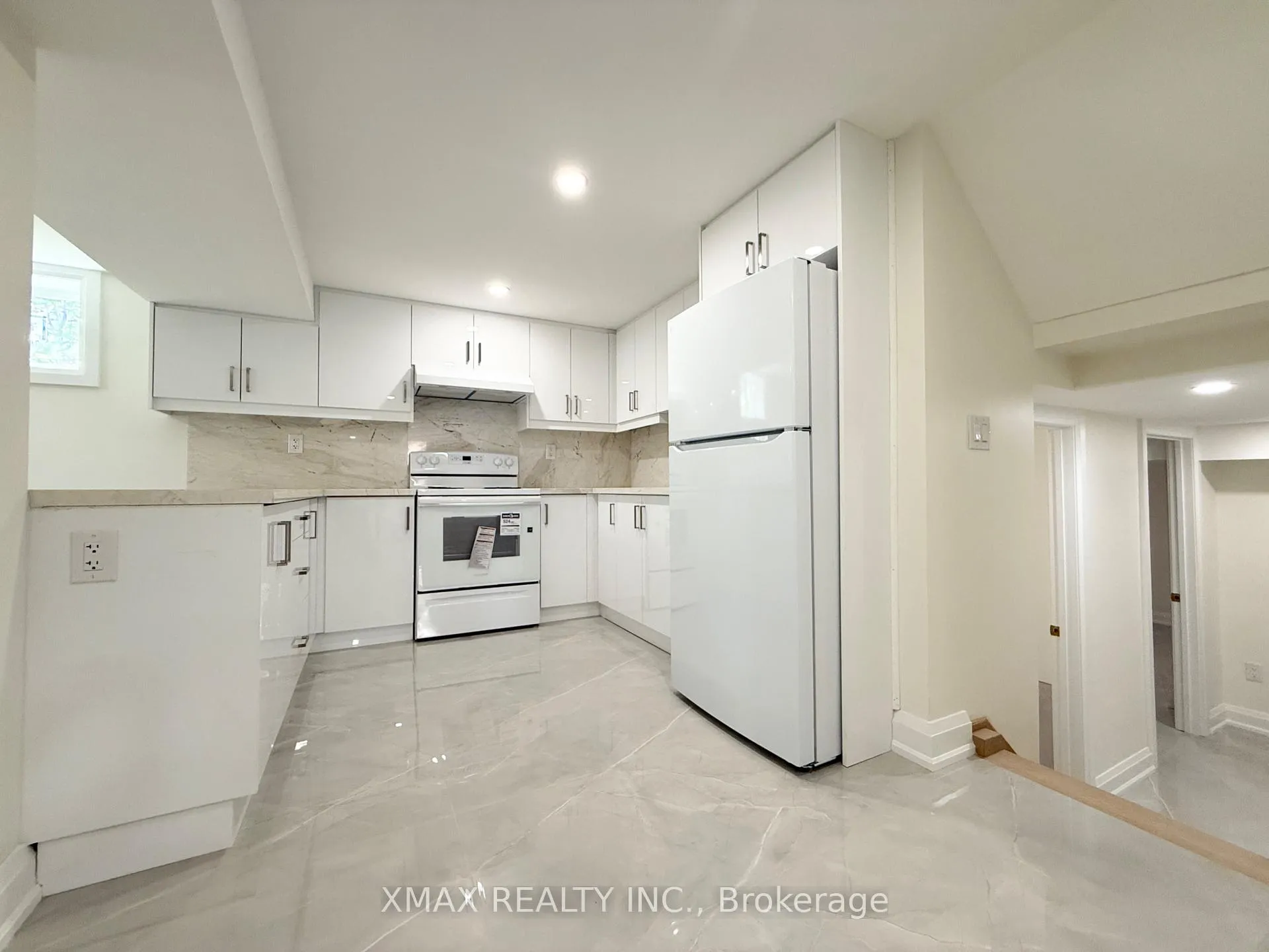Photo 9 of Unit Basement, 86 Twyn Rivers Drive, Pickering, Rougemount — HOMEH